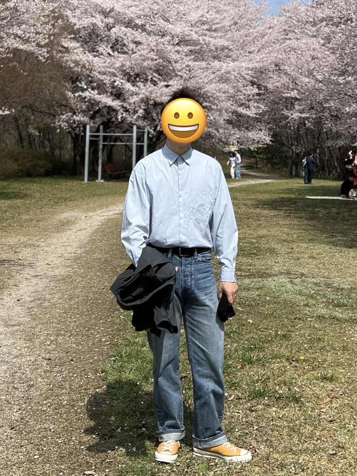 Uniqlo C Broad Oversized Long Sleeve Stripe Shirt Off White - JP, Outstanding 40S Selvedge Straight Pants Light Blue 착용 스타일 - 1