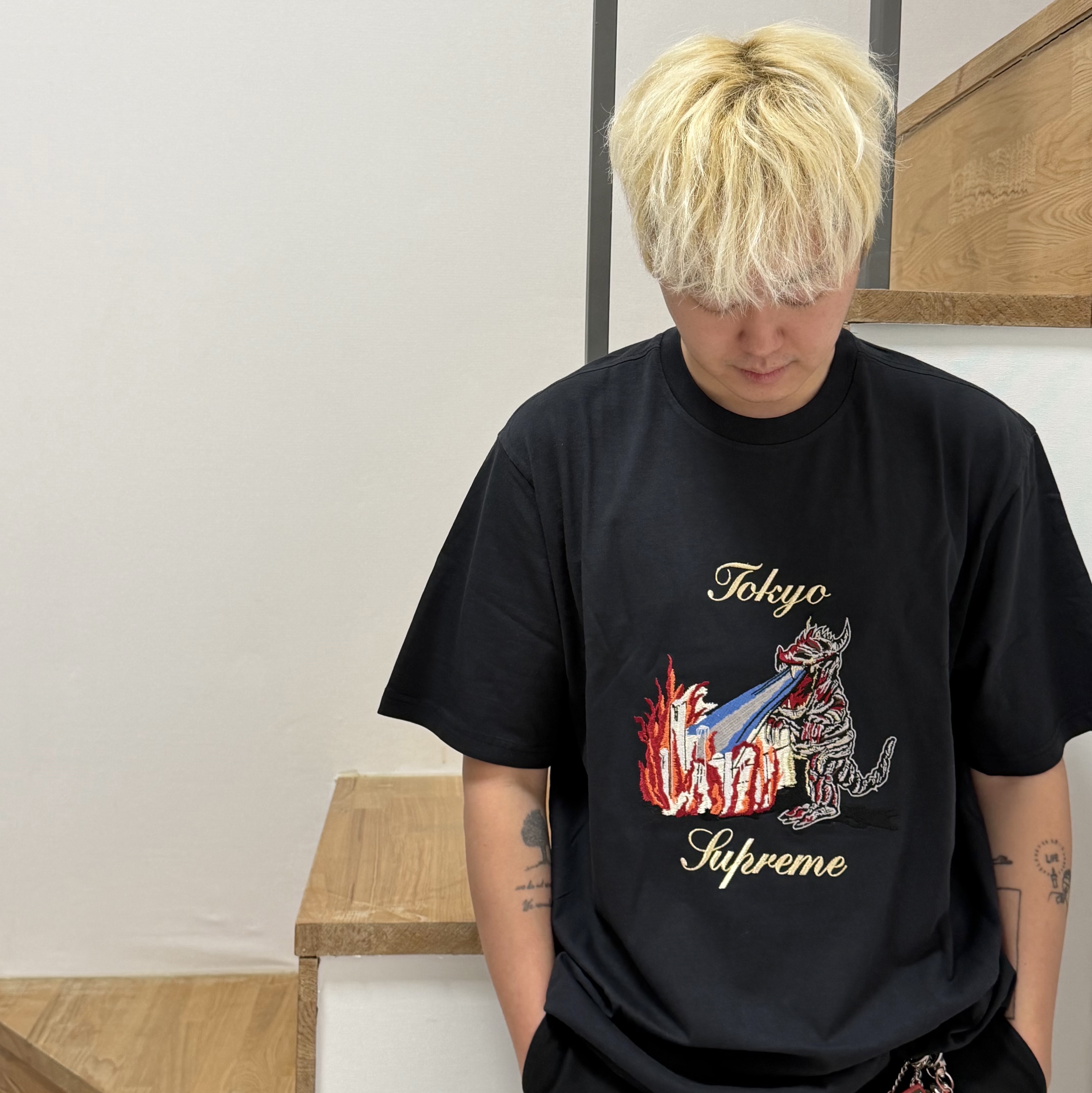 Supreme Monster S/S Top Black - 26SS 착용 스타일