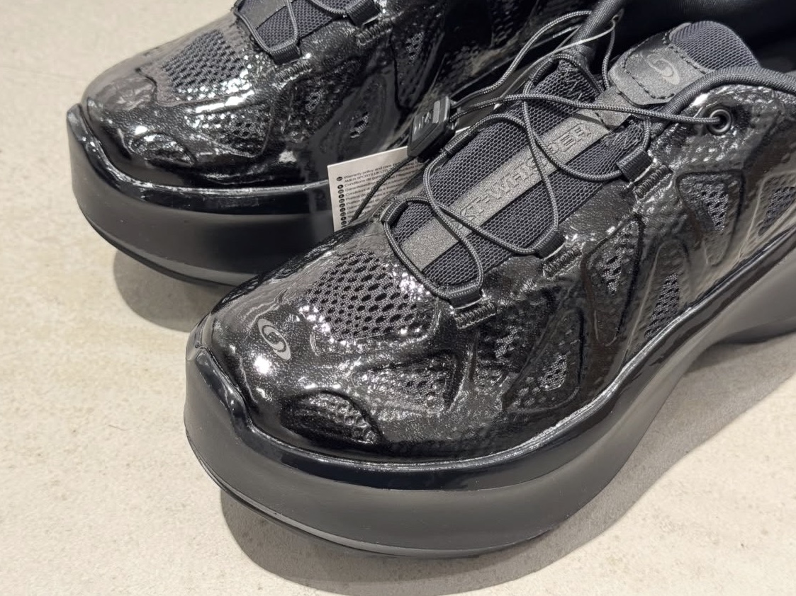 Salomon x Comme des Garcons XT-Whisper Void Platform Black 착용 스타일 - 3