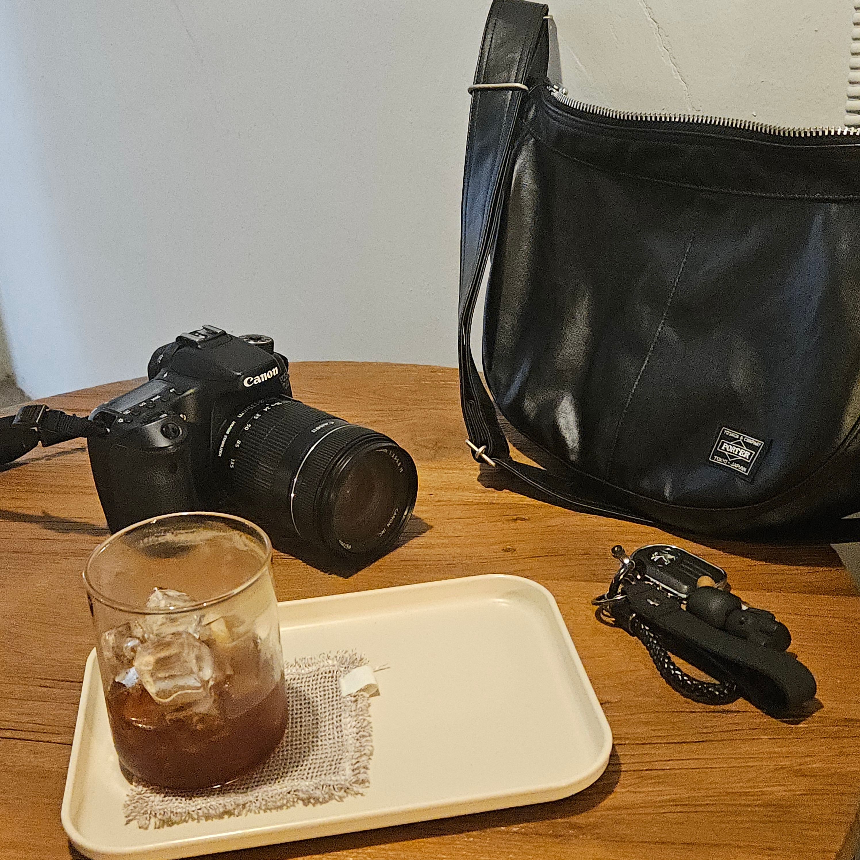 Porter Free Style Shoulder Bag Black 착용 스타일
