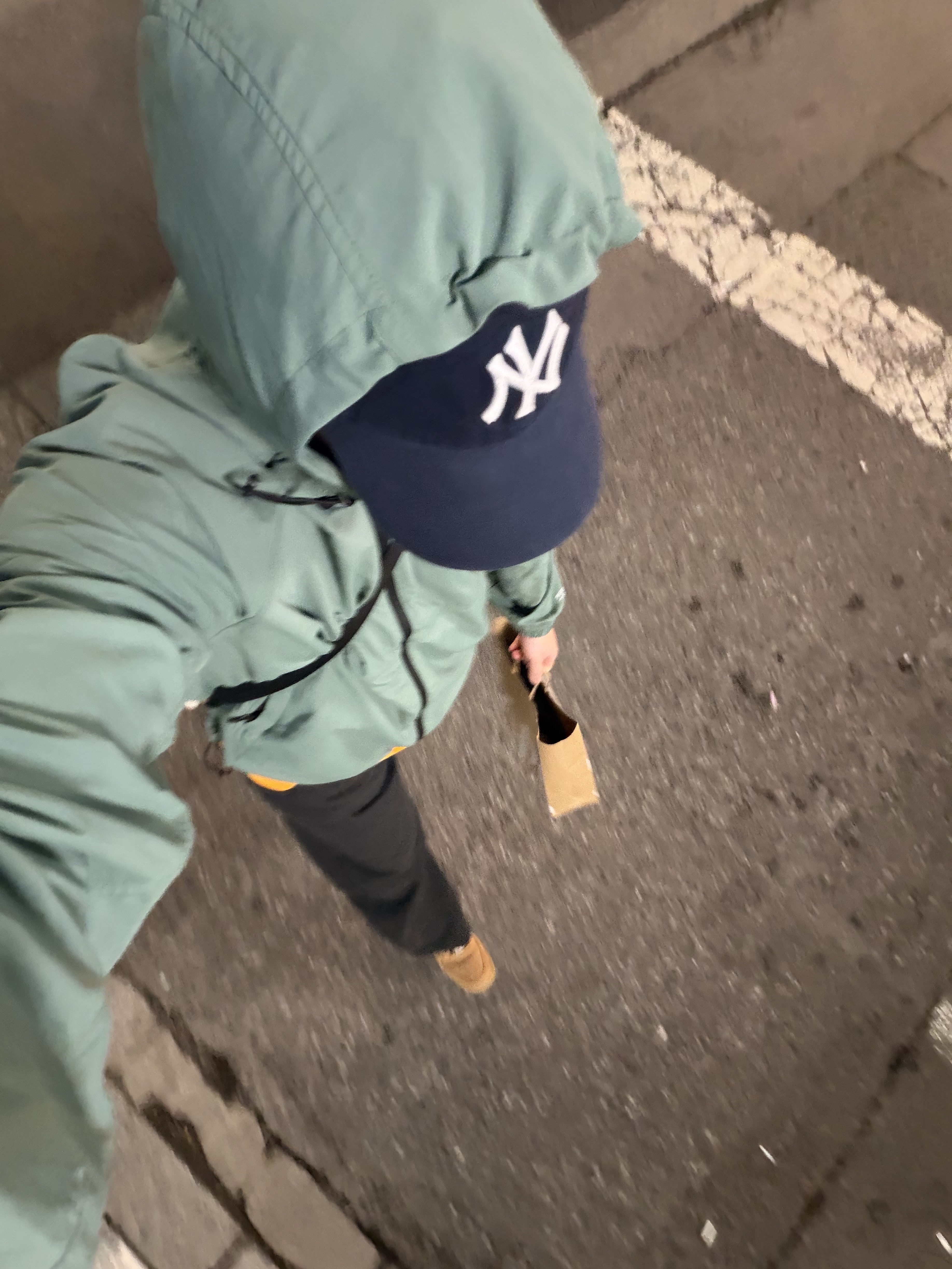 47 Brand New York Yankees Clean Up Navy, (W) Nike Air Force 1 '07 WB Flax Wheat 착용 스타일 - 4