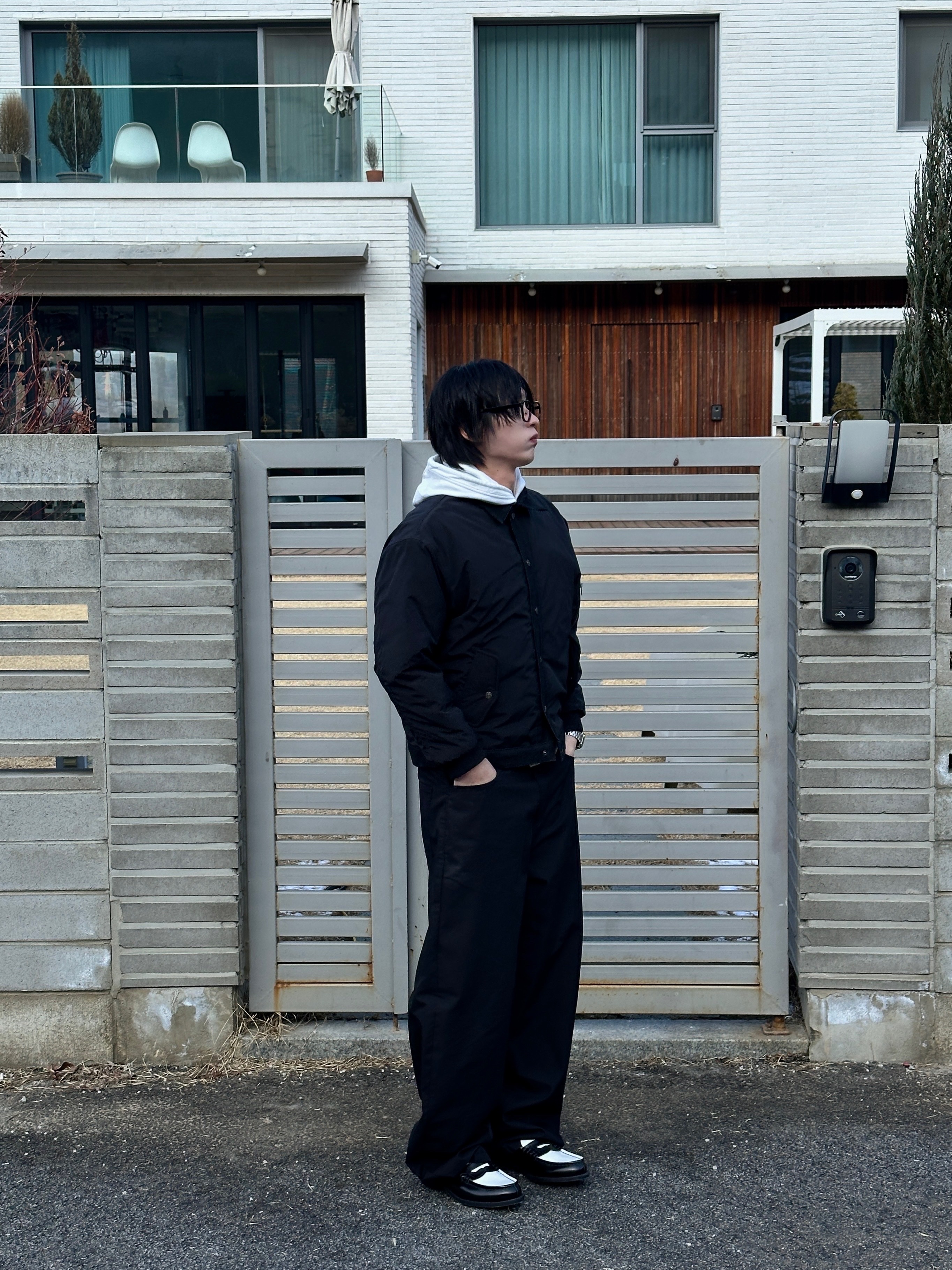 Haruta HS-304 Penny Loafer Black & White 착용 스타일 - 4
