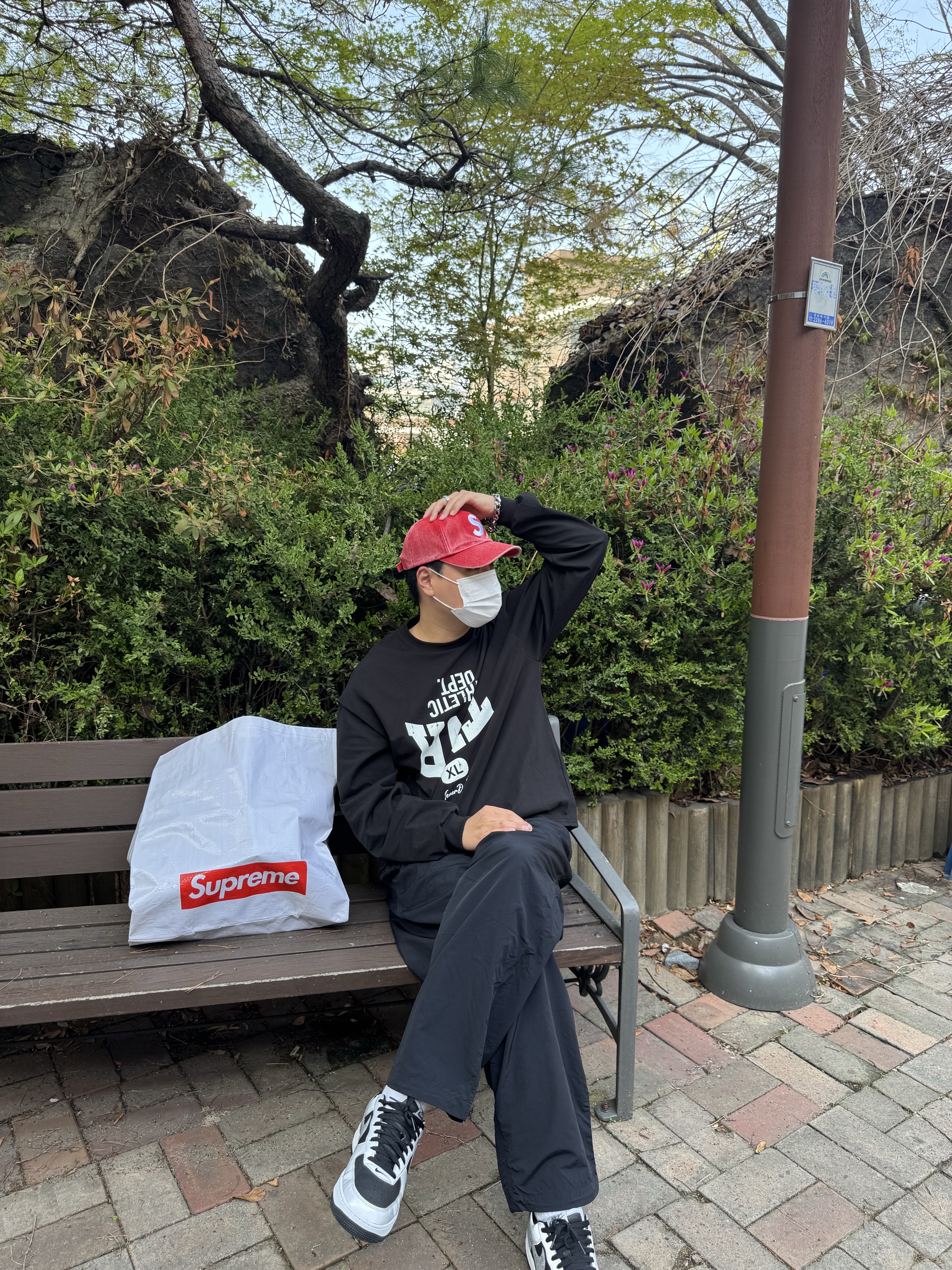 Nike Air Force 1 B Silver Snake, Supreme Pigment Coated S Logo 6-Panel Red - 26SS 착용 스타일 - 5