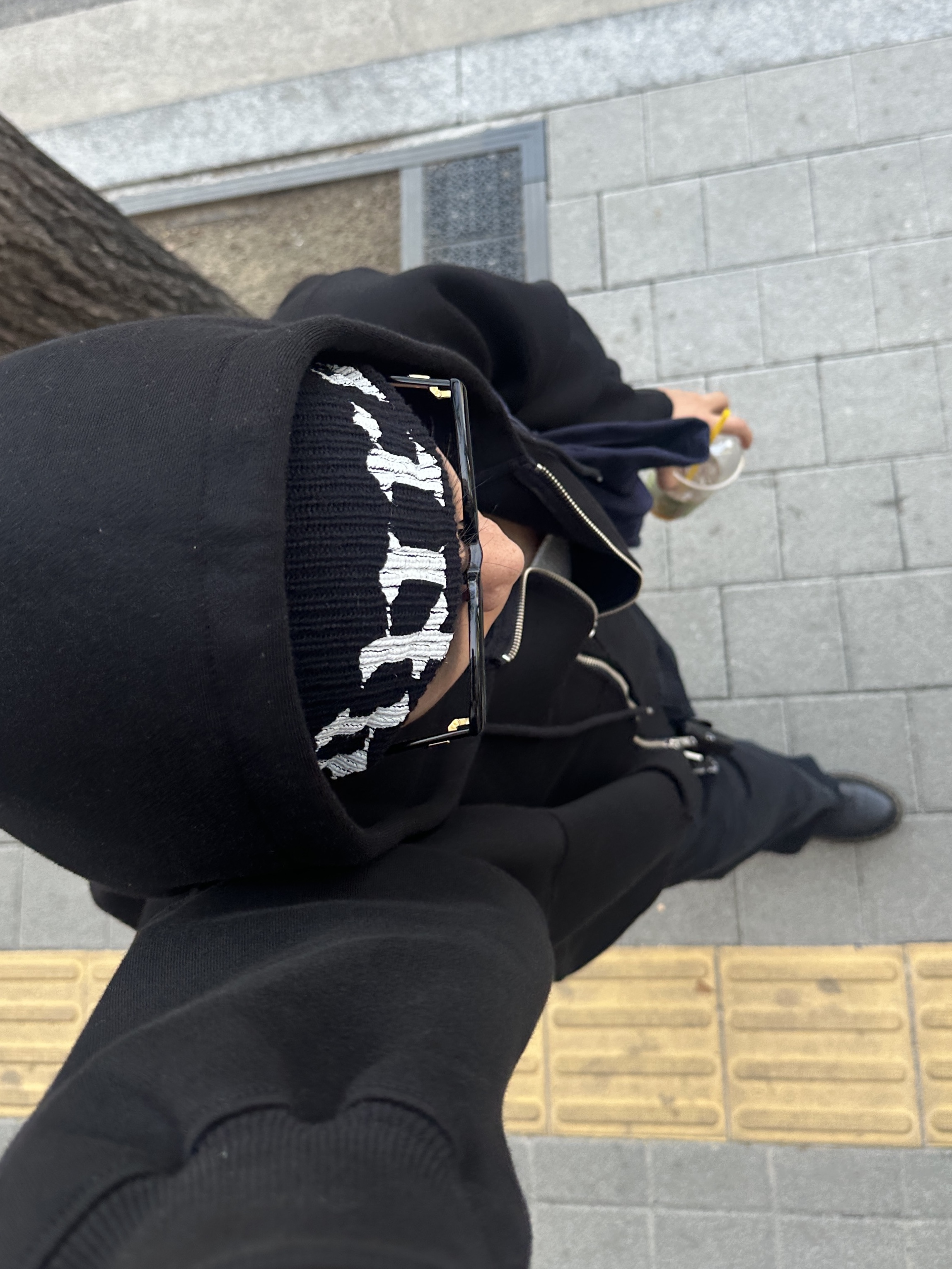 Undermycar MU.148 Combi Bonded Crop Sweat Hood Zip-Up Black, Dr. Martens 1461 Smooth Black 착용 스타일 - 6