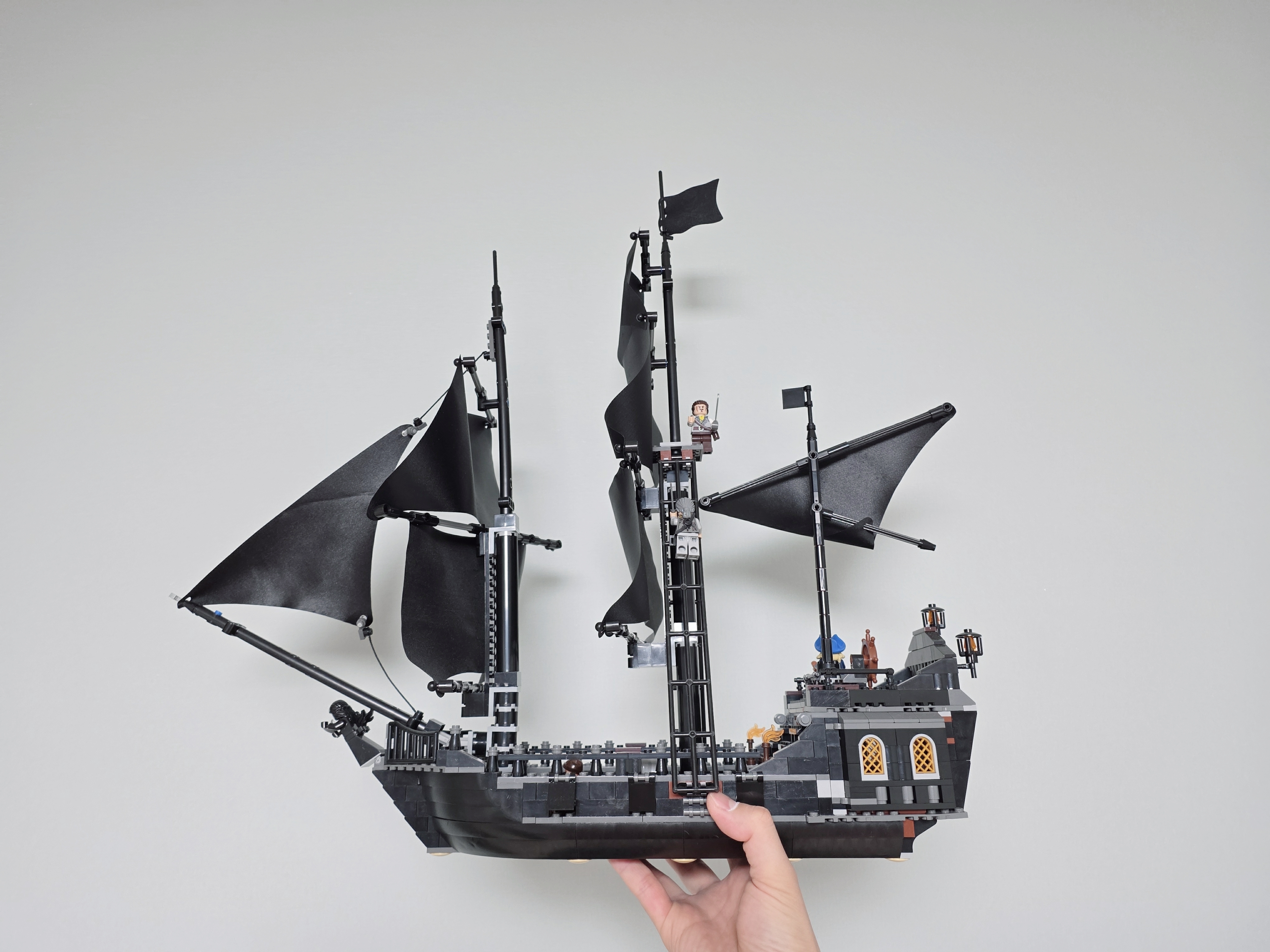 Lego Disney Pirates of the Caribbean The Black Pearl 착용 스타일