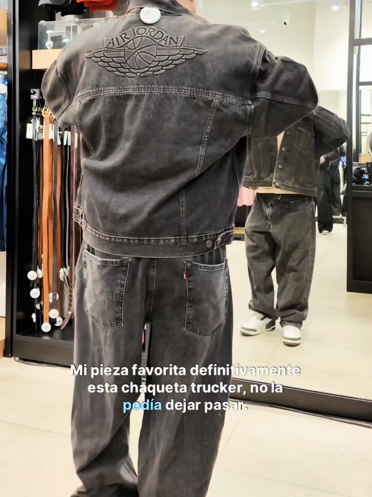 Levi's x Jordan Type III Trucker Black, Levi's x Jordan Baggy Jean Black 착용 스타일 - 1
