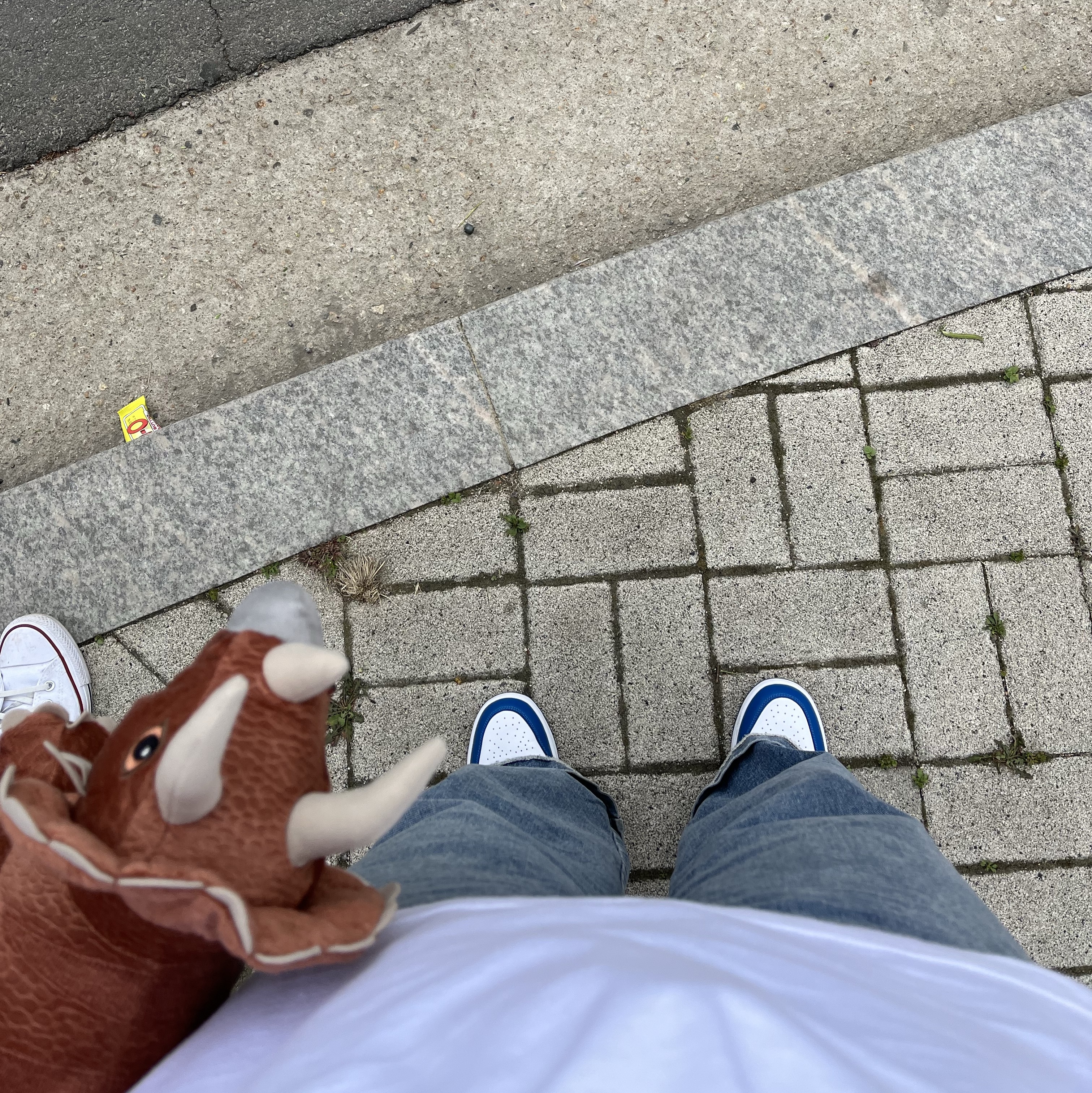(W) Jordan 1 Low White Dark Marina Blue 착용 스타일