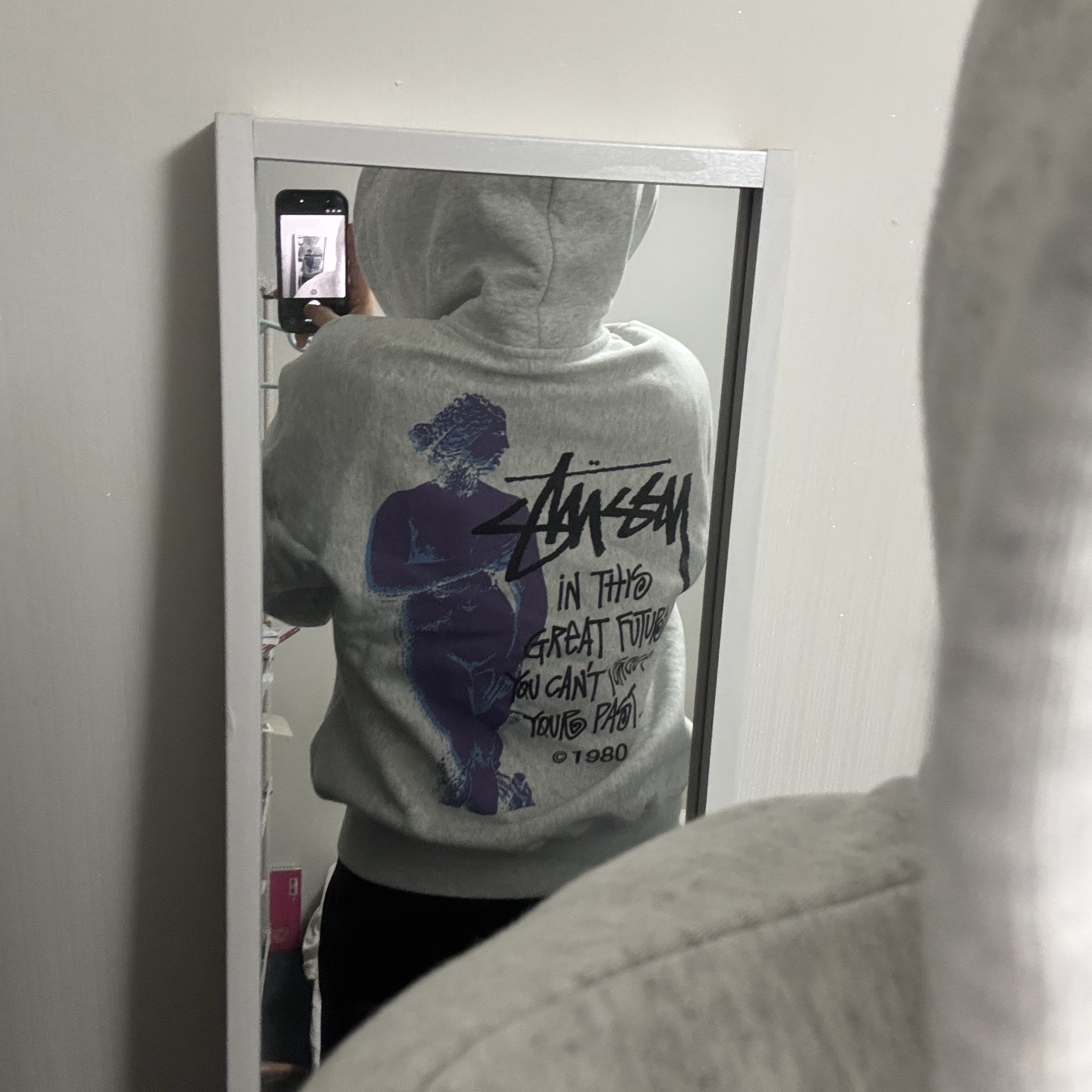 Stussy Great Future Zip Hoodie Ash Heather 착용 스타일