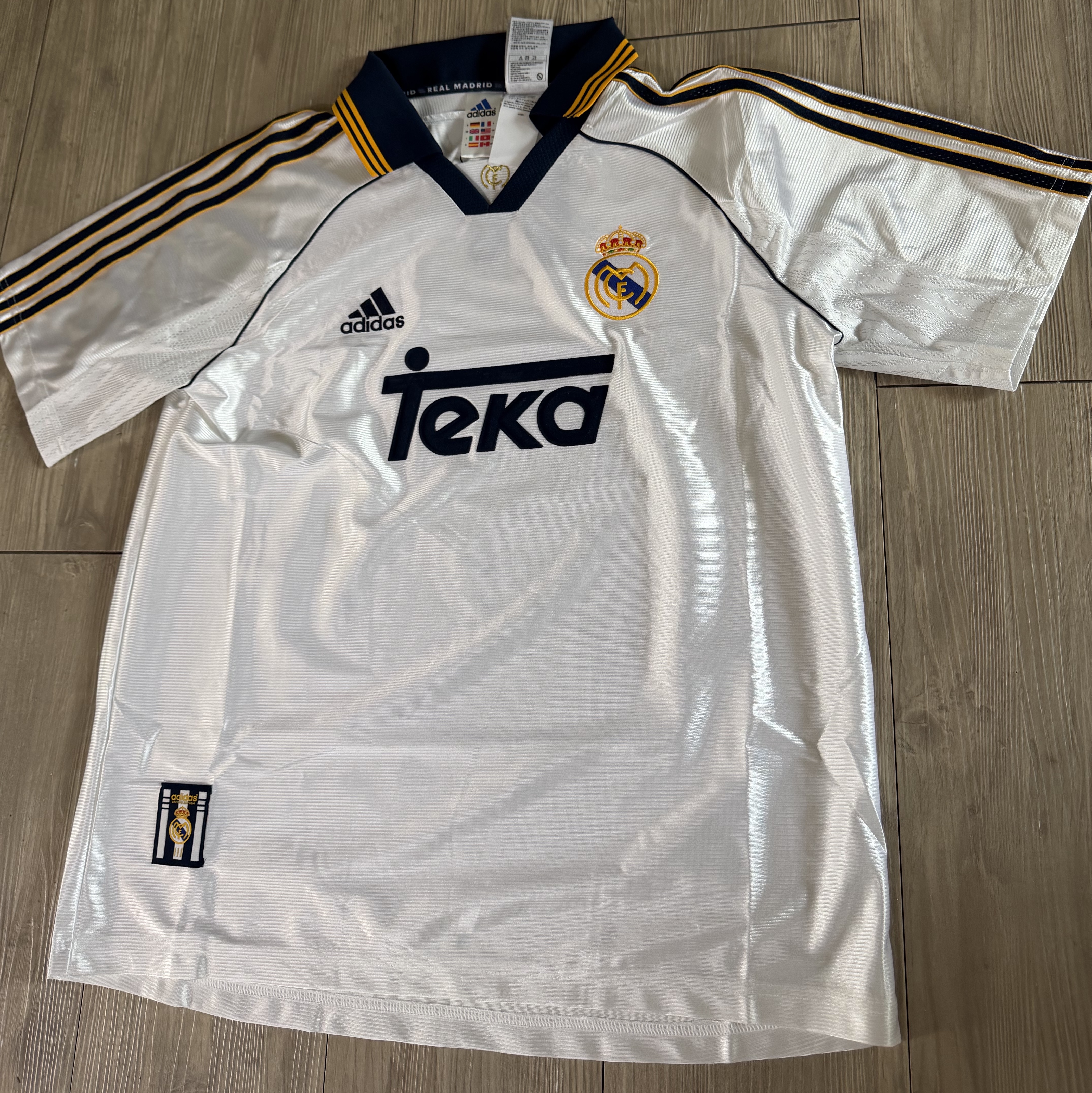 Adidas Real Madrid 99/00 Home Jersey White - KR Sizing (Non Marking Ver.) 착용 스타일 - 1