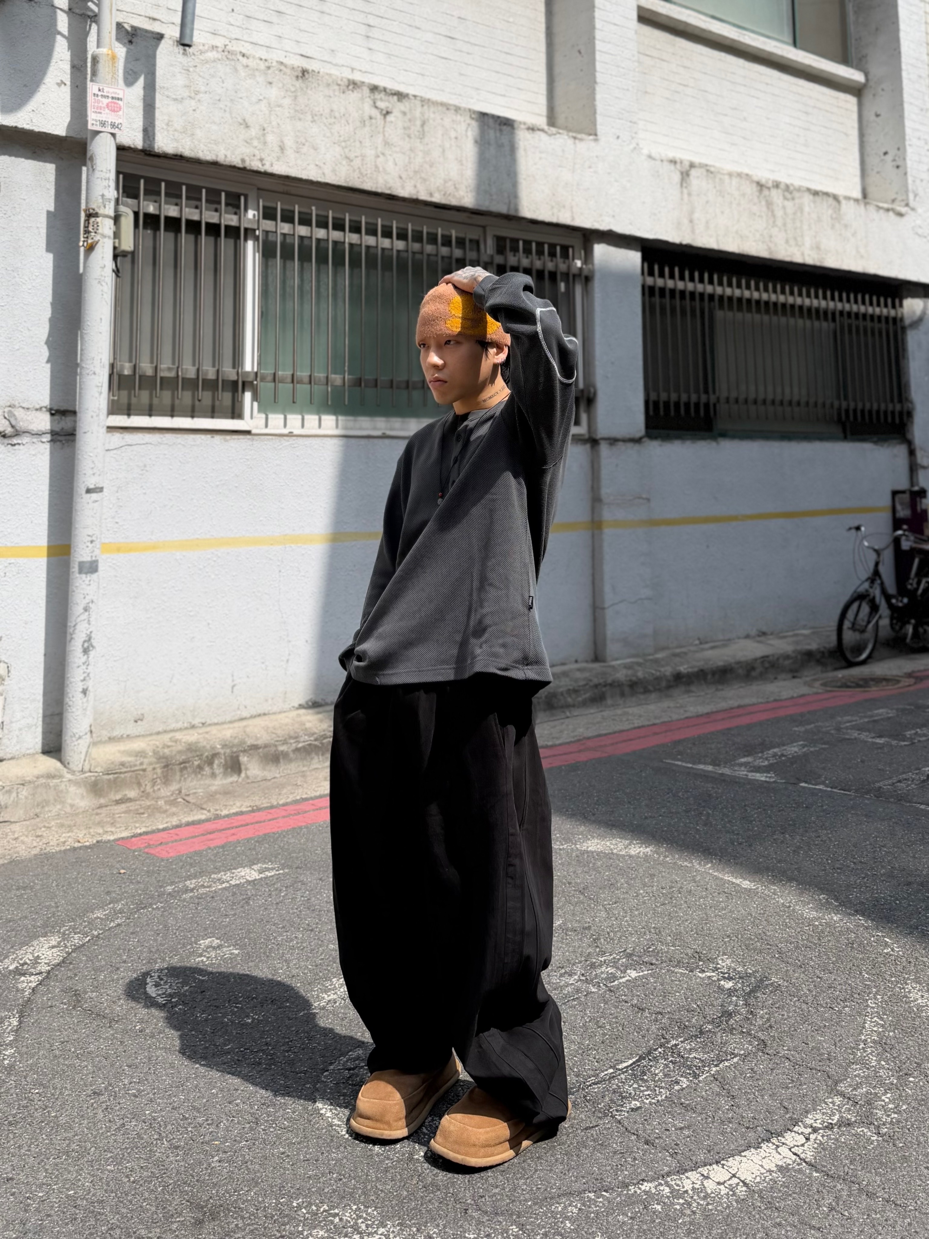 NONPARKING X kinchi N Road Boots Brown 착용 스타일 - 4