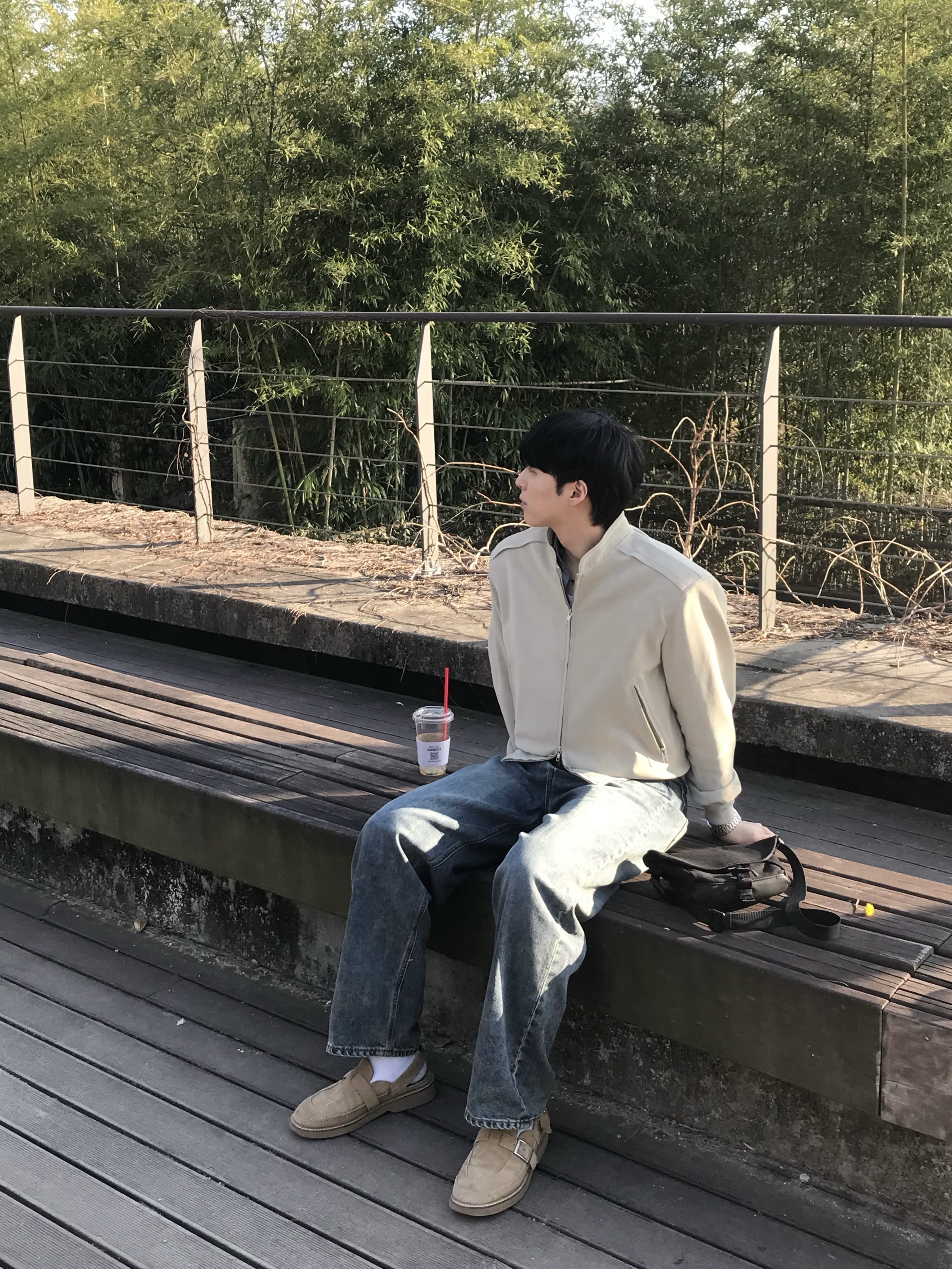 Haleine Velour Stand Collar Blouson Beige (XJ124) 착용 스타일 - 2