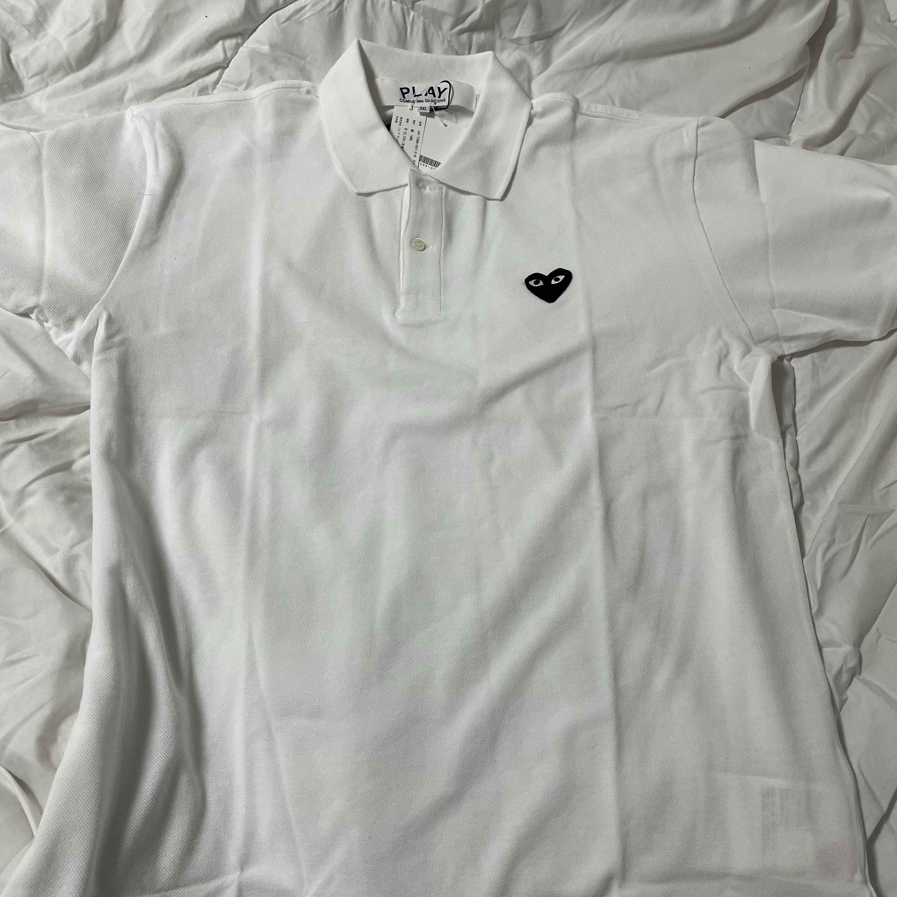 Play Comme des Garcons Black Heart Polo Shirt White 착용 스타일