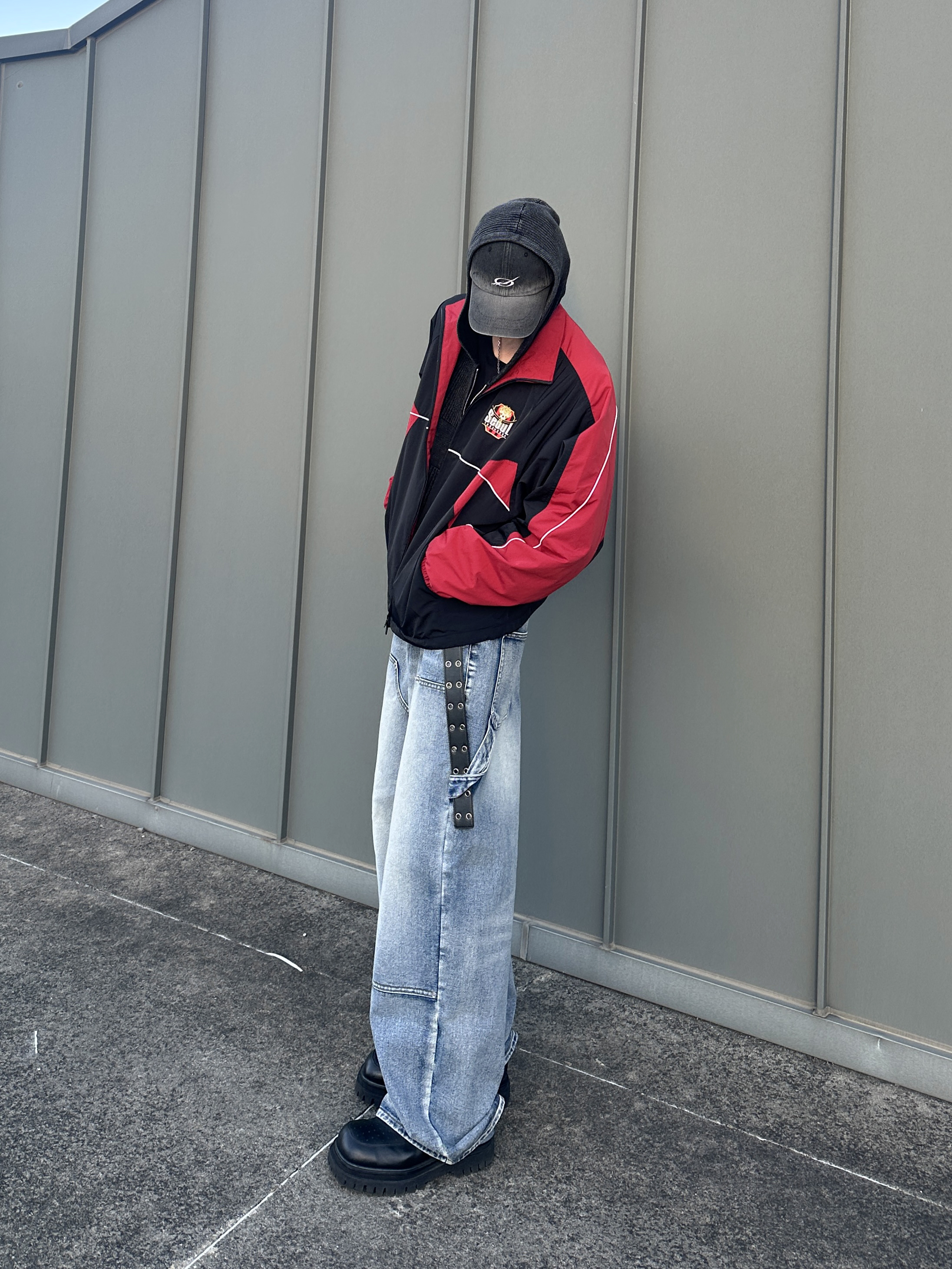FC SEOUL X Undermycar Piping Wind Breaker Black 착용 스타일 - 1