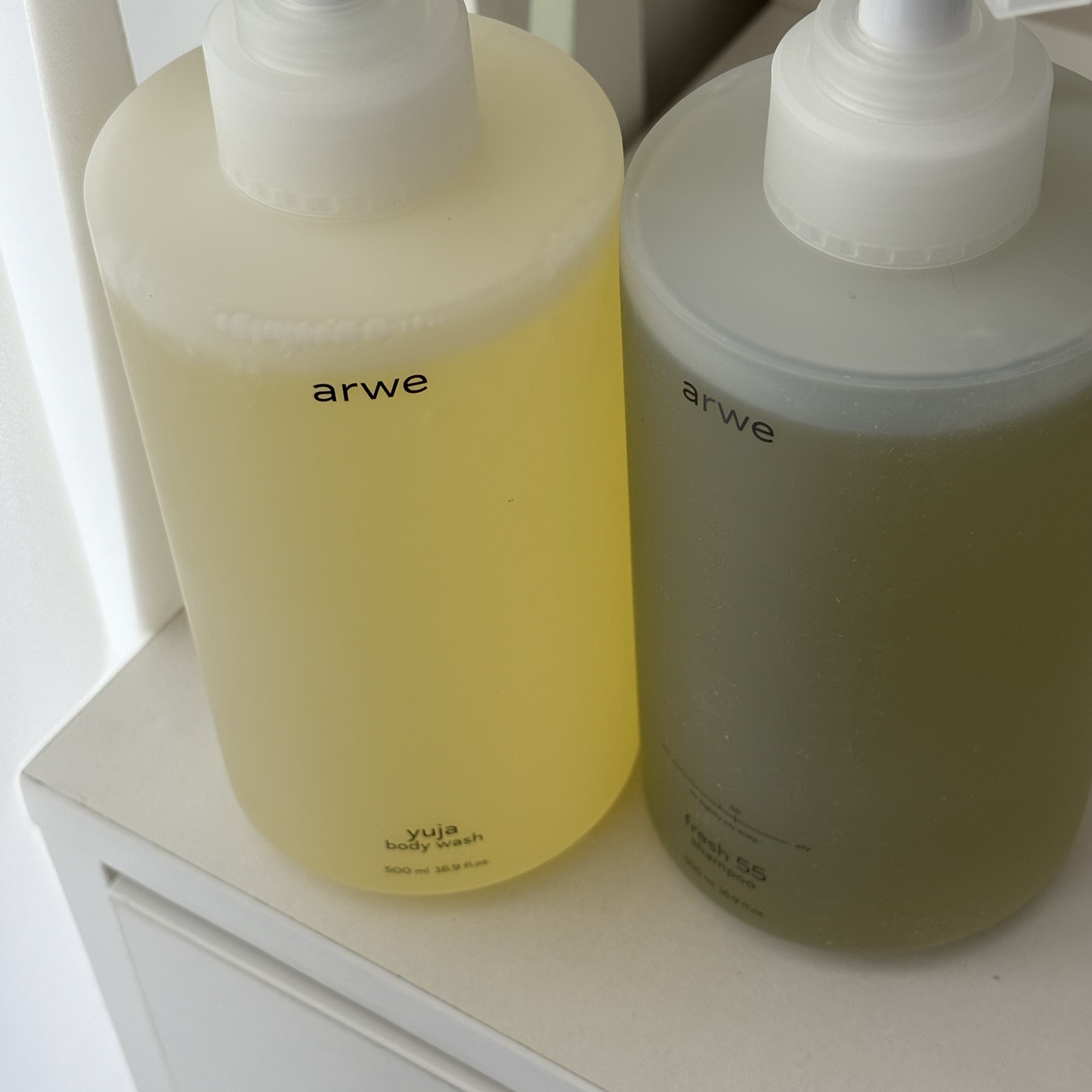 ARWE Relax 45 Shampoo 500ml & Fresh 55 Shampoo 500ml SET 착용 스타일