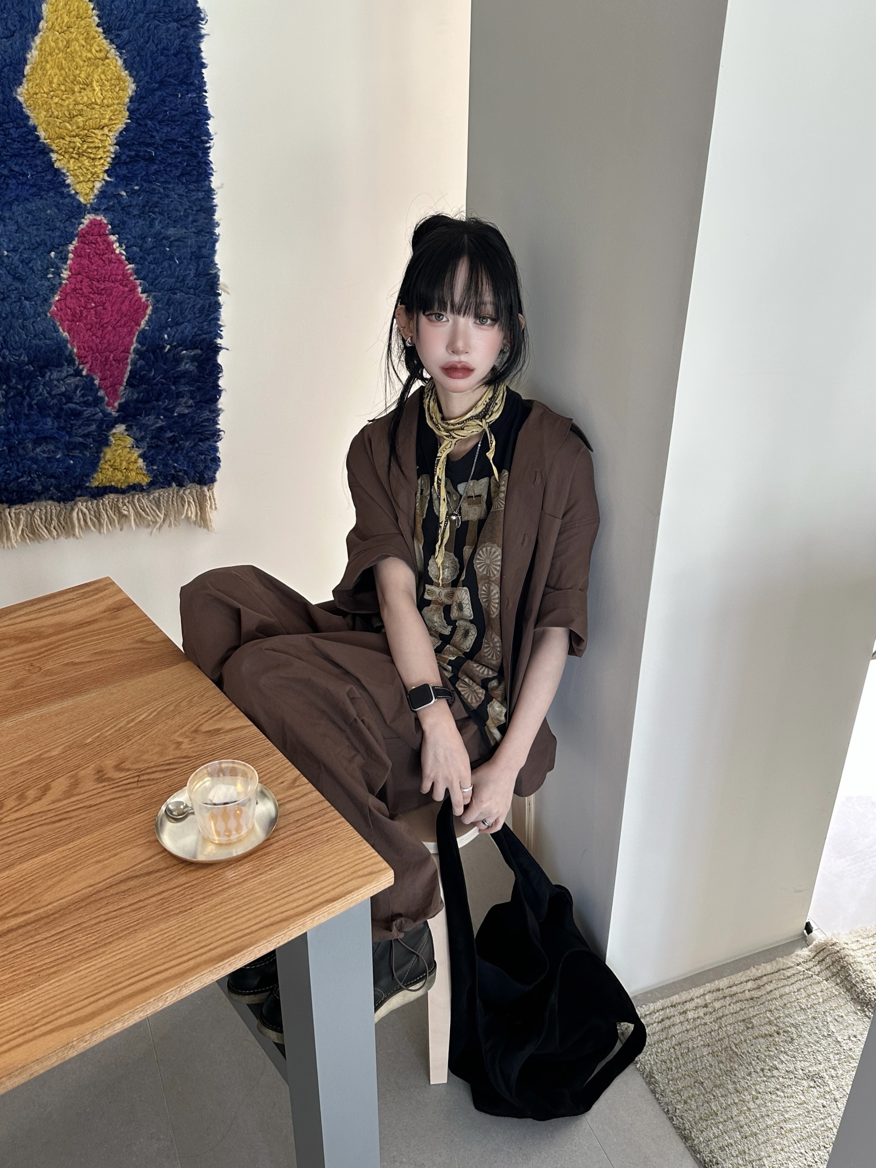 Kapital 20 Crew T-Shirt Black, Kapital Washer Silk Neckerchief Cookie Yellow 착용 스타일 - 3