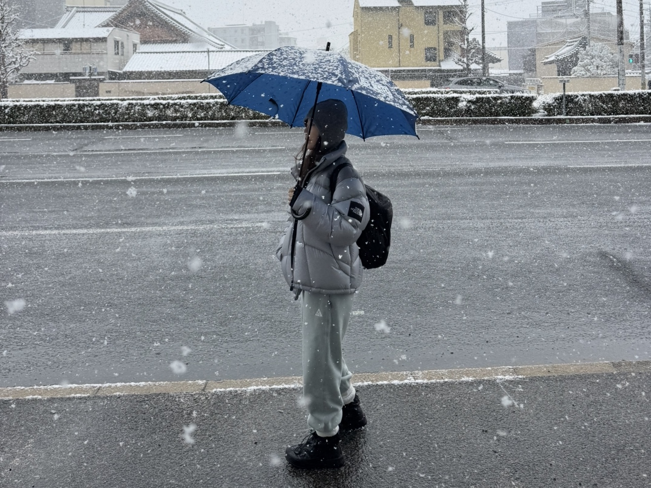 The North Face x Cecilie Bahnsen Glenclyffe Gaiter TNF Black, Nike ACG Polartec Wolf Tree Pants Mica Green - Asia 착용 스타일 - 1