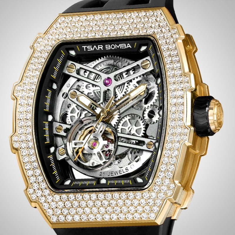 Tsar Bomba Elemental Zirconia -Cubic Automatic TB8208D-13 Black 2 착용 스타일
