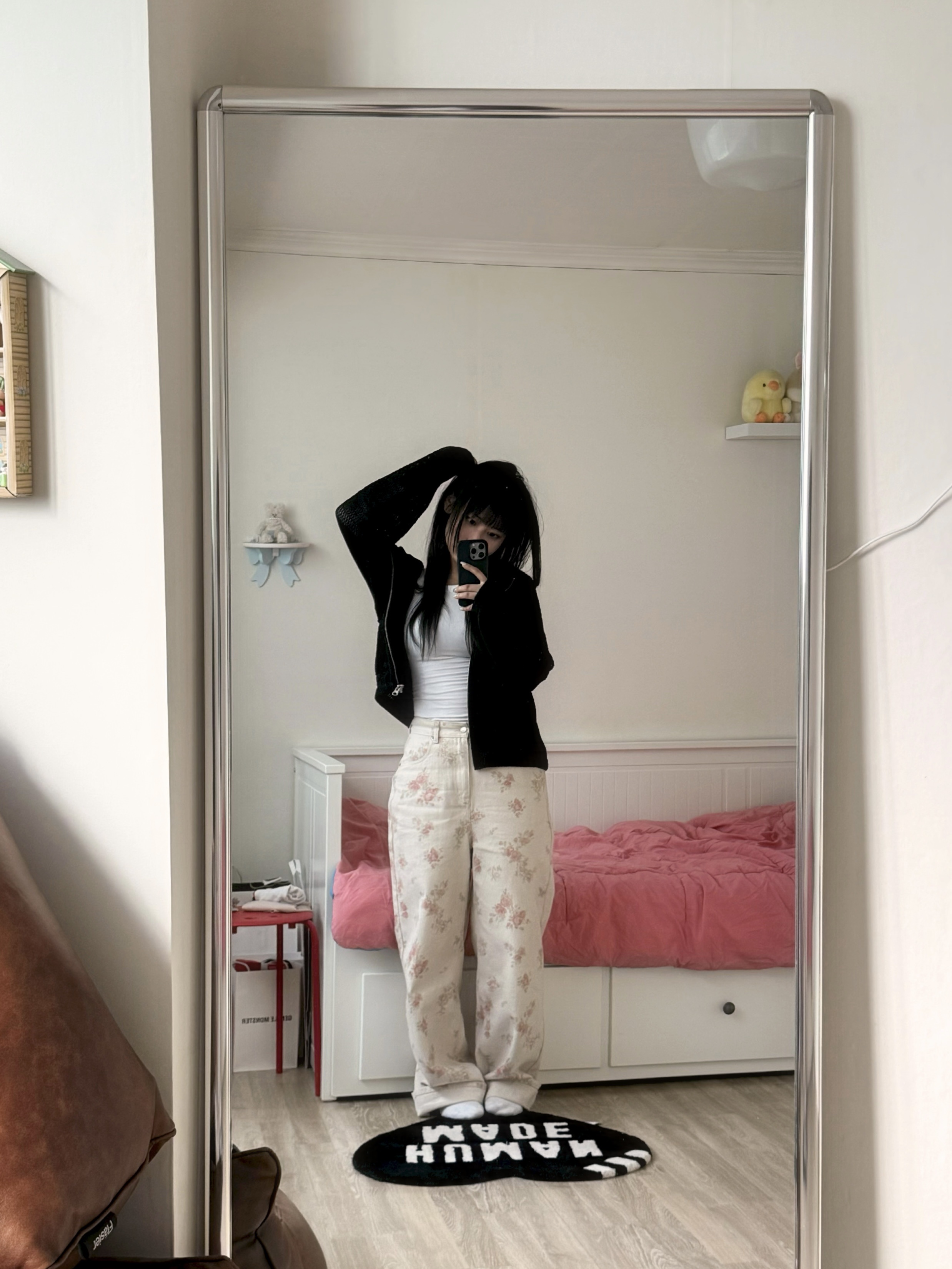Human Made Heart Medium Rug Black 착용 스타일