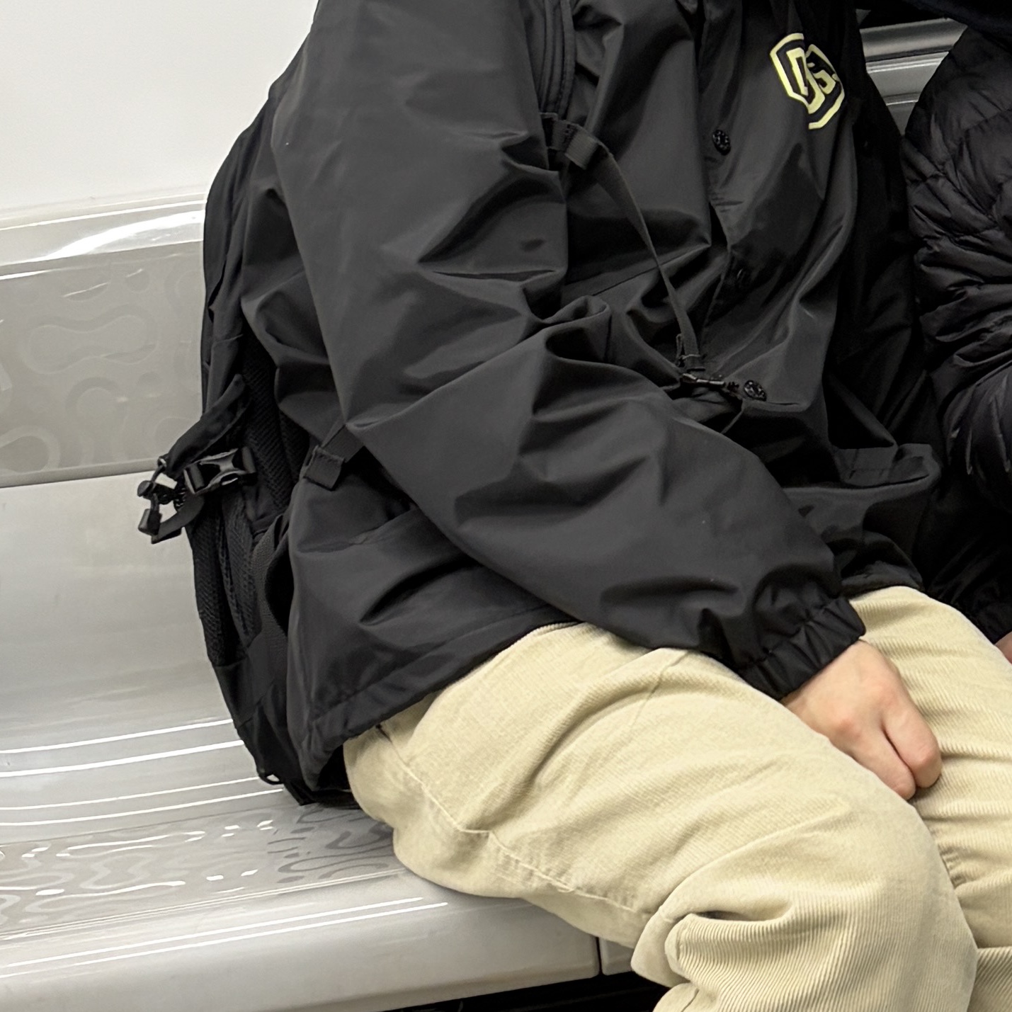 Deus Ex Machina College Address Hoodie Zip Up Black 착용 스타일