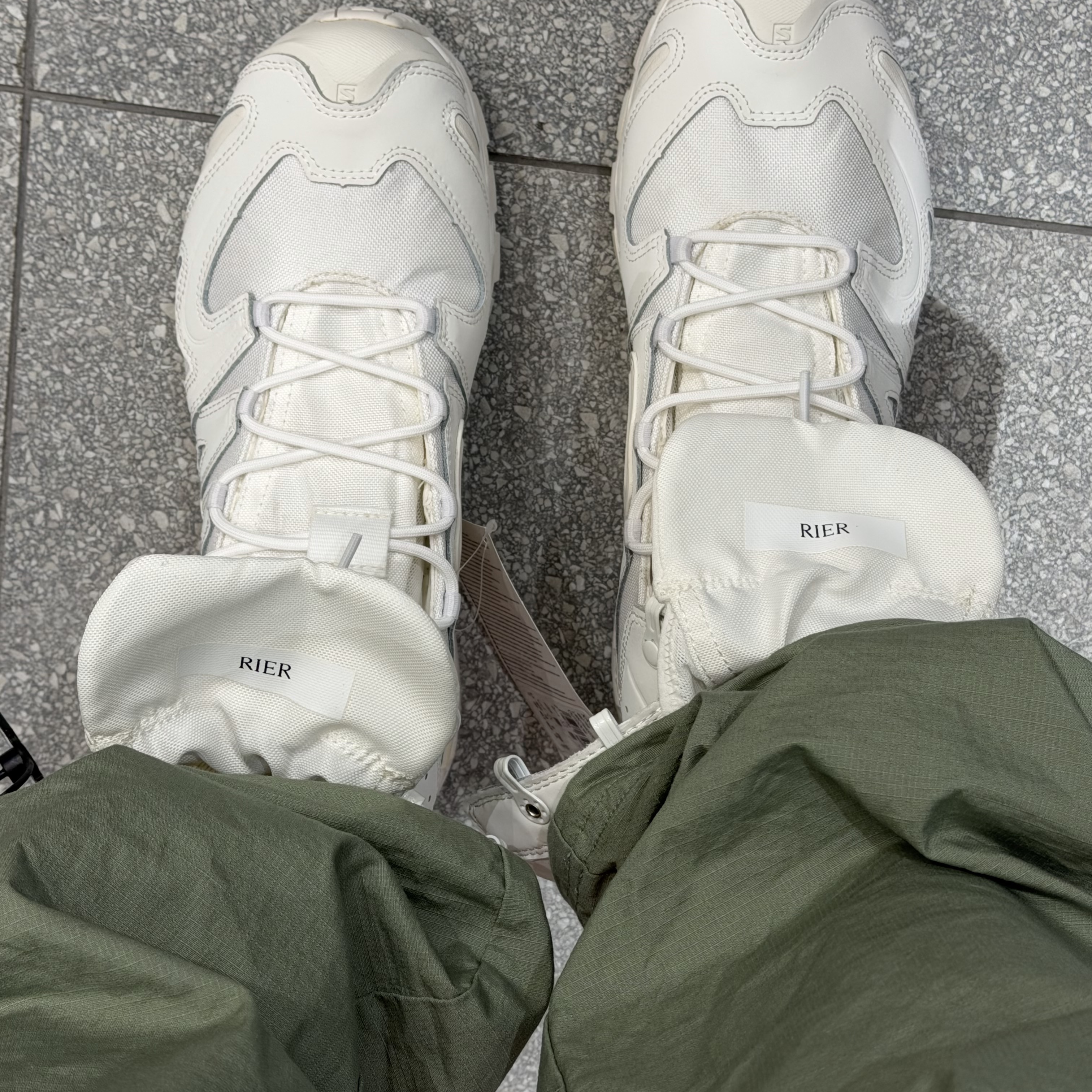 Salomon x Rier XA Jungle White 착용 스타일 - 1