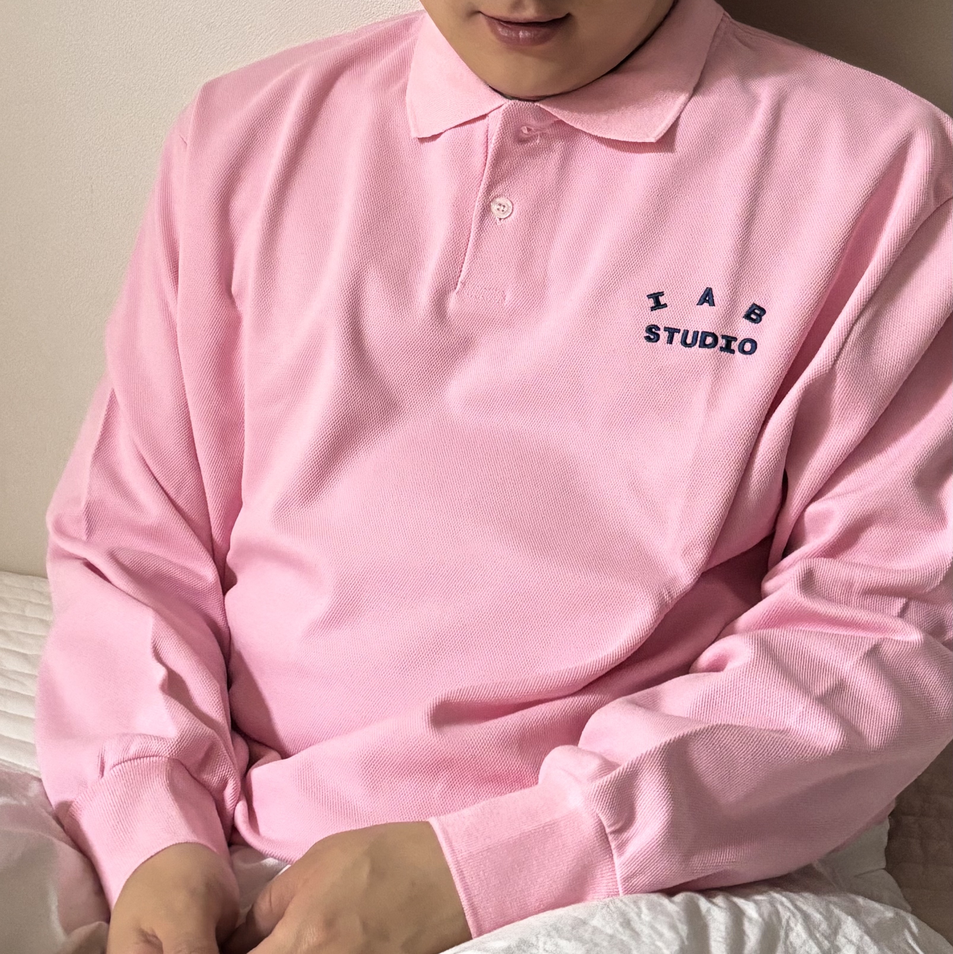 IAB Studio Pique Long Sleeve Pink 착용 스타일