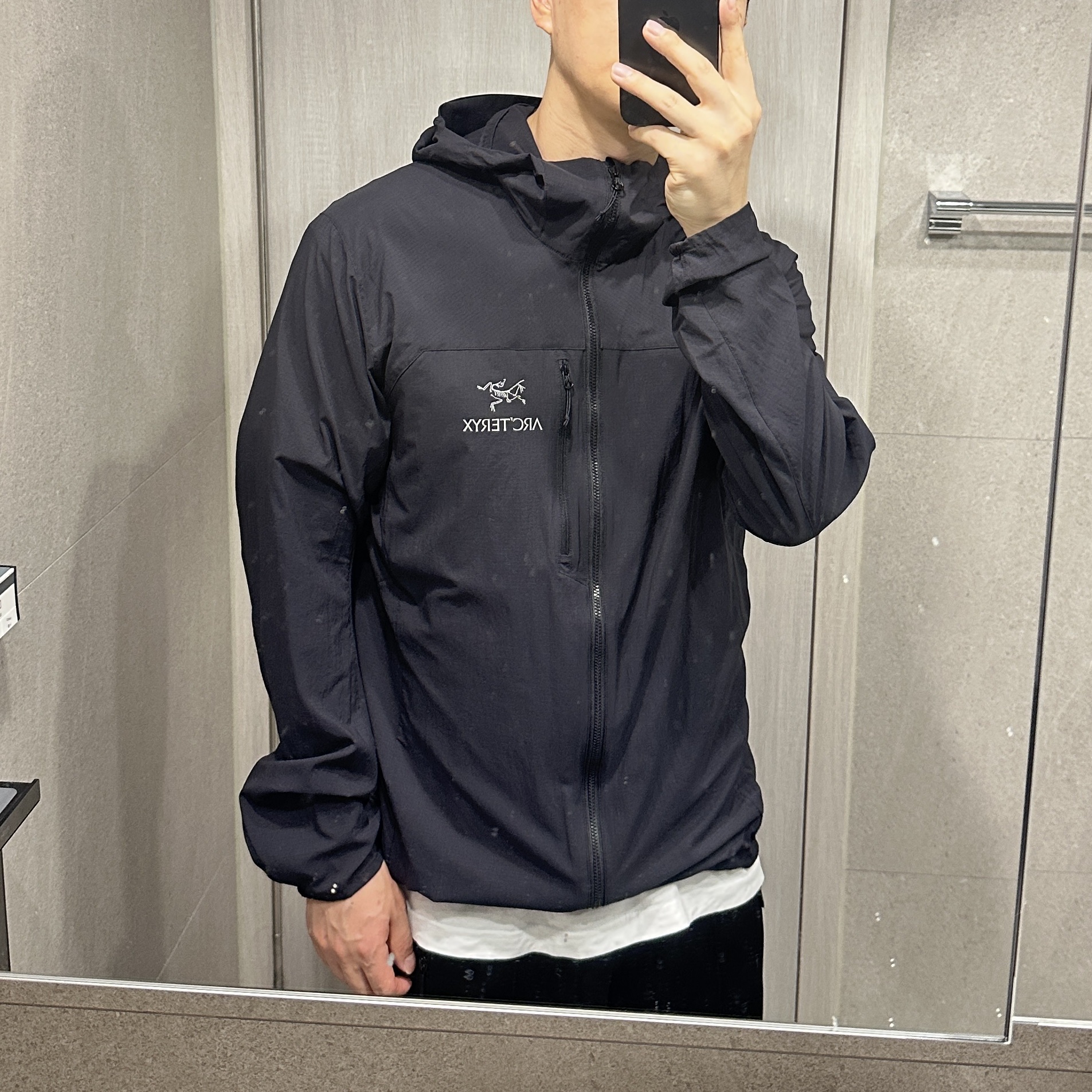 Arc'teryx Squamish Hoody Black 착용 스타일