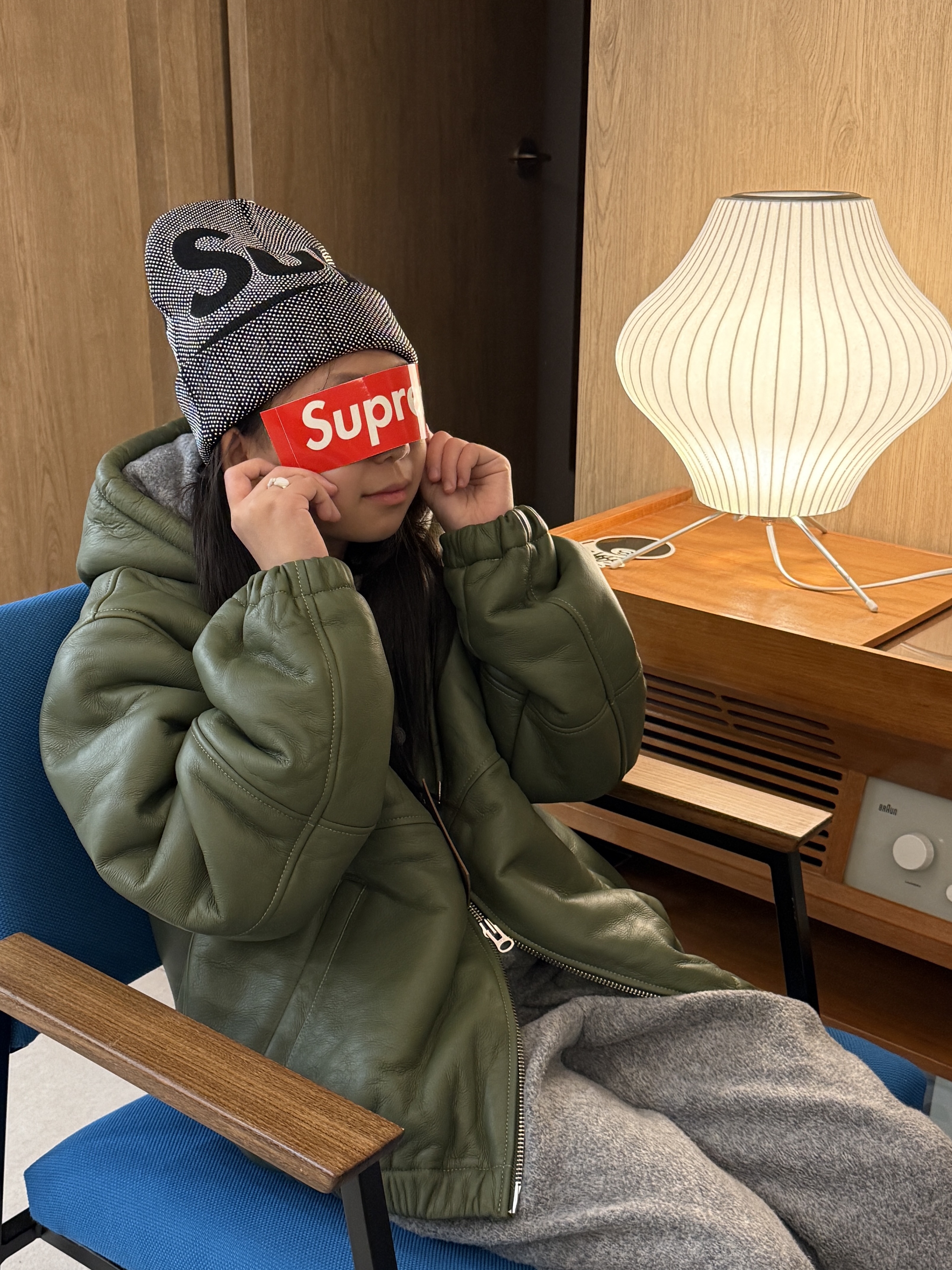 Supreme Studded Knockout Big Logo Beanie Black - 25FW 착용 스타일 - 1