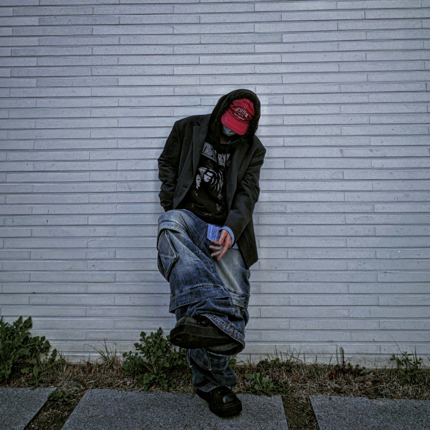 Kamien Titan Baggy Denim Pants Blue 착용 스타일