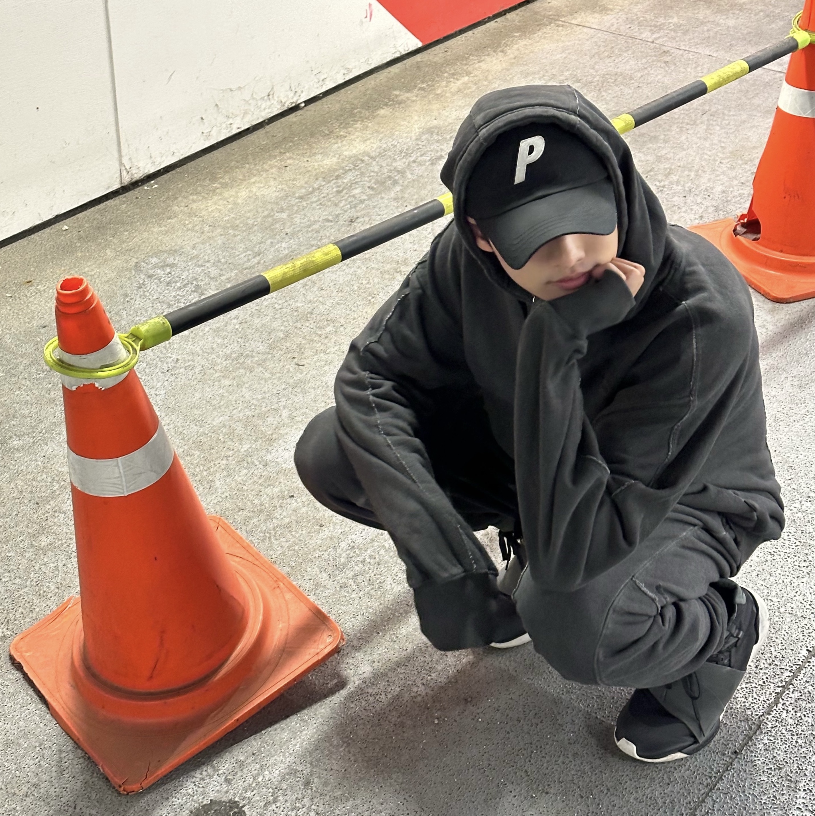 Palace P 6-Panel Black, Palace P 6-Panel Cap Black - 24SS 착용 스타일 - 2