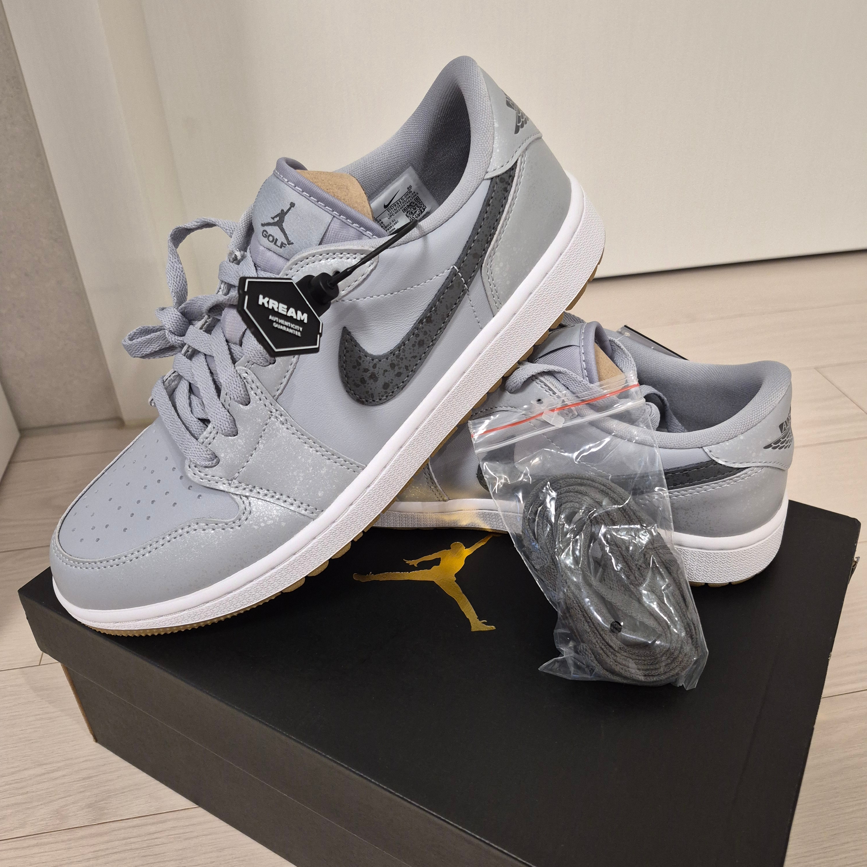 Jordan 1 Low Golf Wolf Grey Iron Grey 착용 스타일