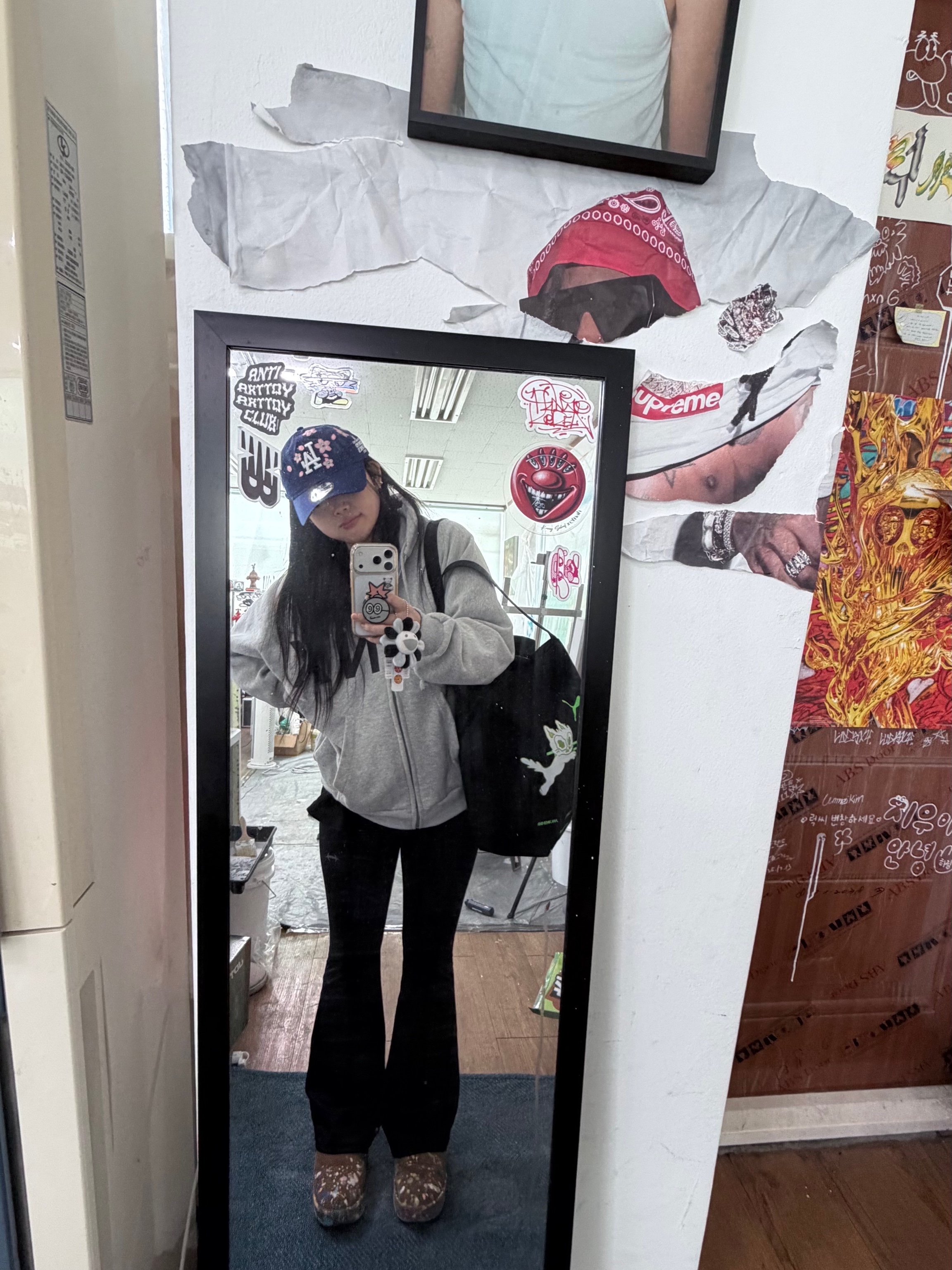 New Era x Murakami Takashi x MLB World Tour Tokyo Series 2025 9Fifty Dodgers Snapback Hat Blue, Yeezy HD-10 Grey - Korea Limited 착용 스타일
