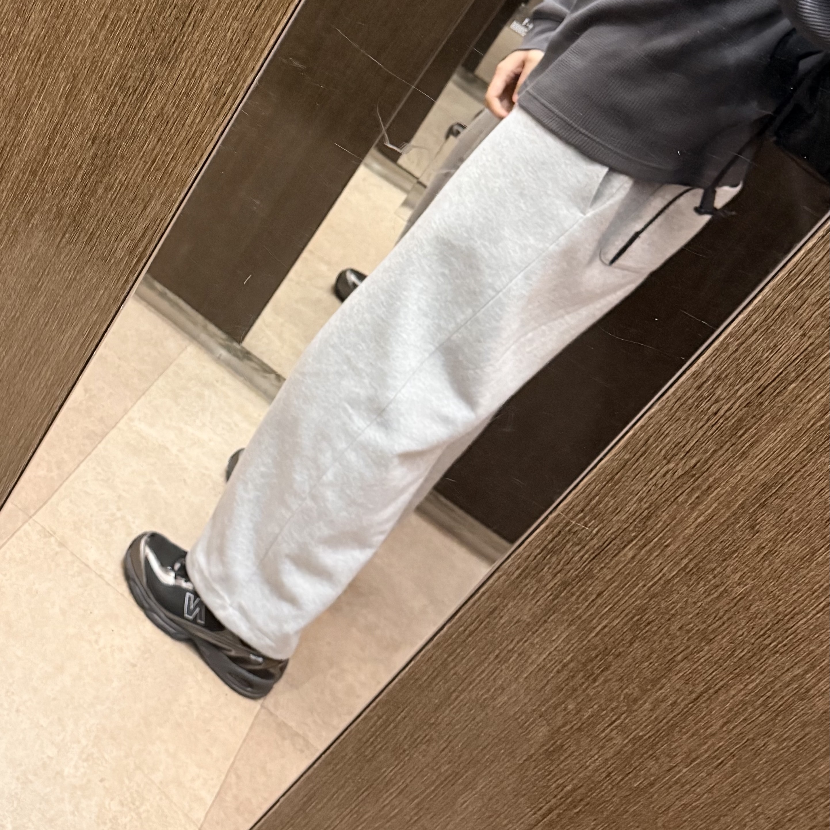New Balance 509 Black 착용 스타일