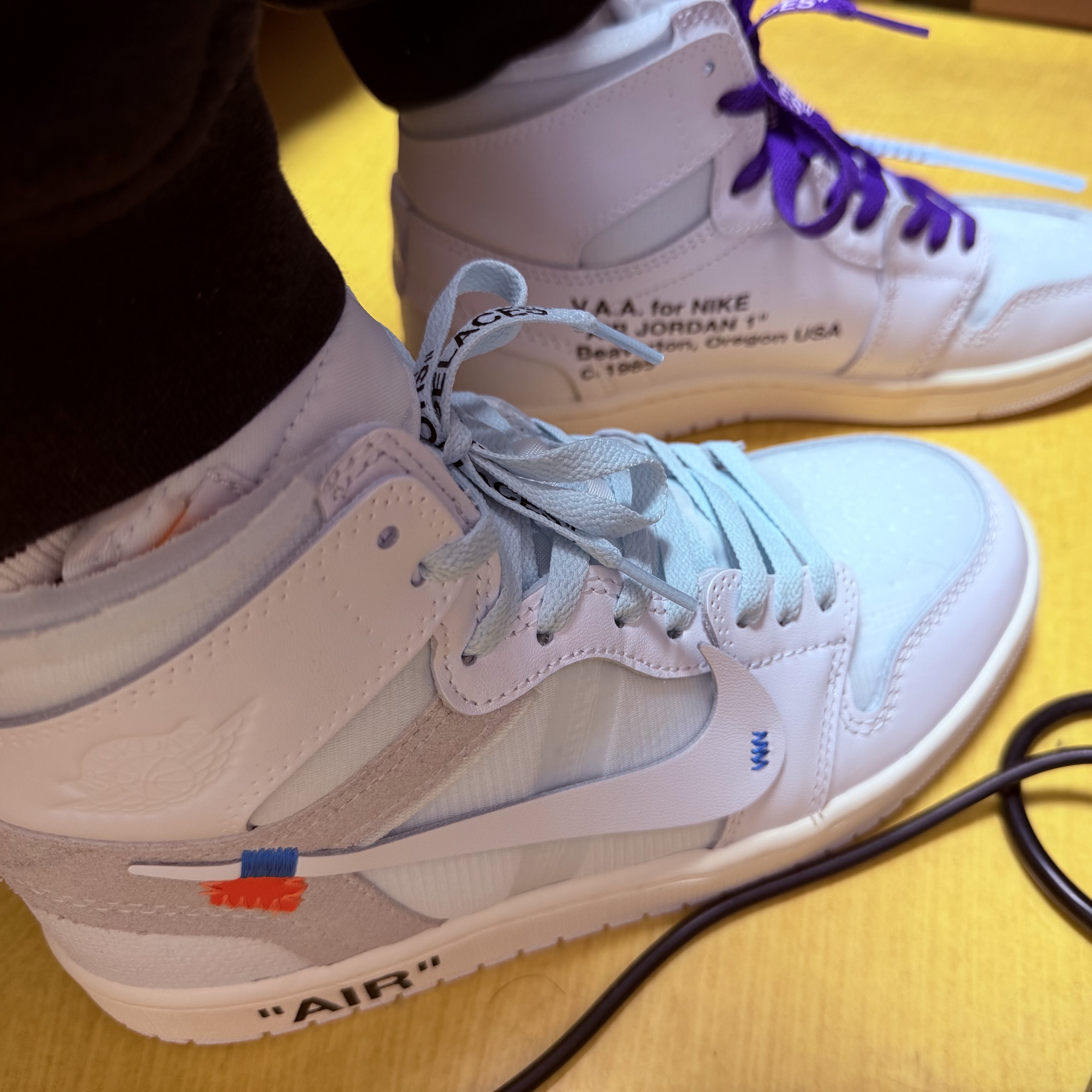 Jordan 1 x Virgil Abloh Archive Retro High Alaska White 착용 스타일 - 2