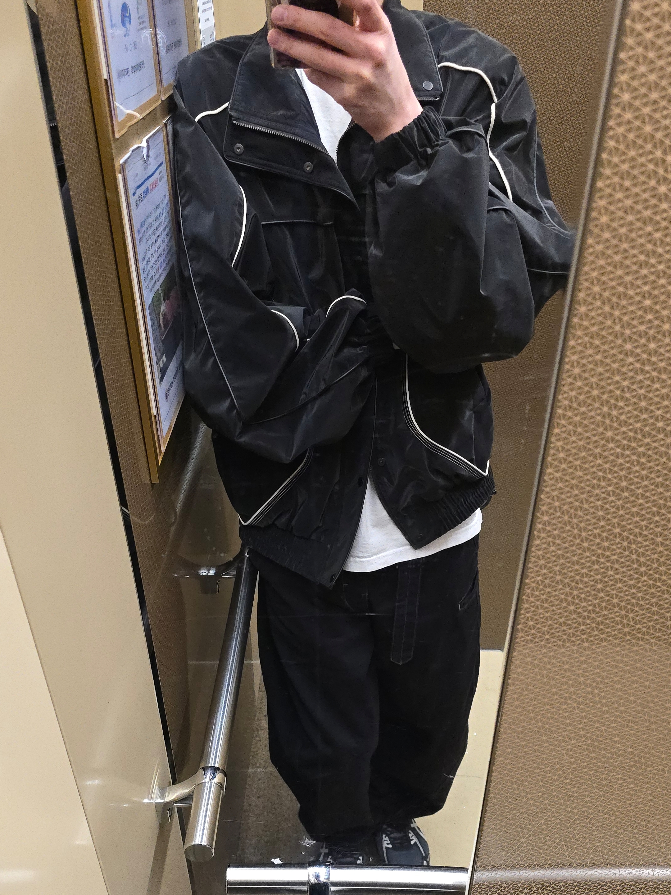 Ader Error Bant Jumper Noir (Ver.2) 착용 스타일