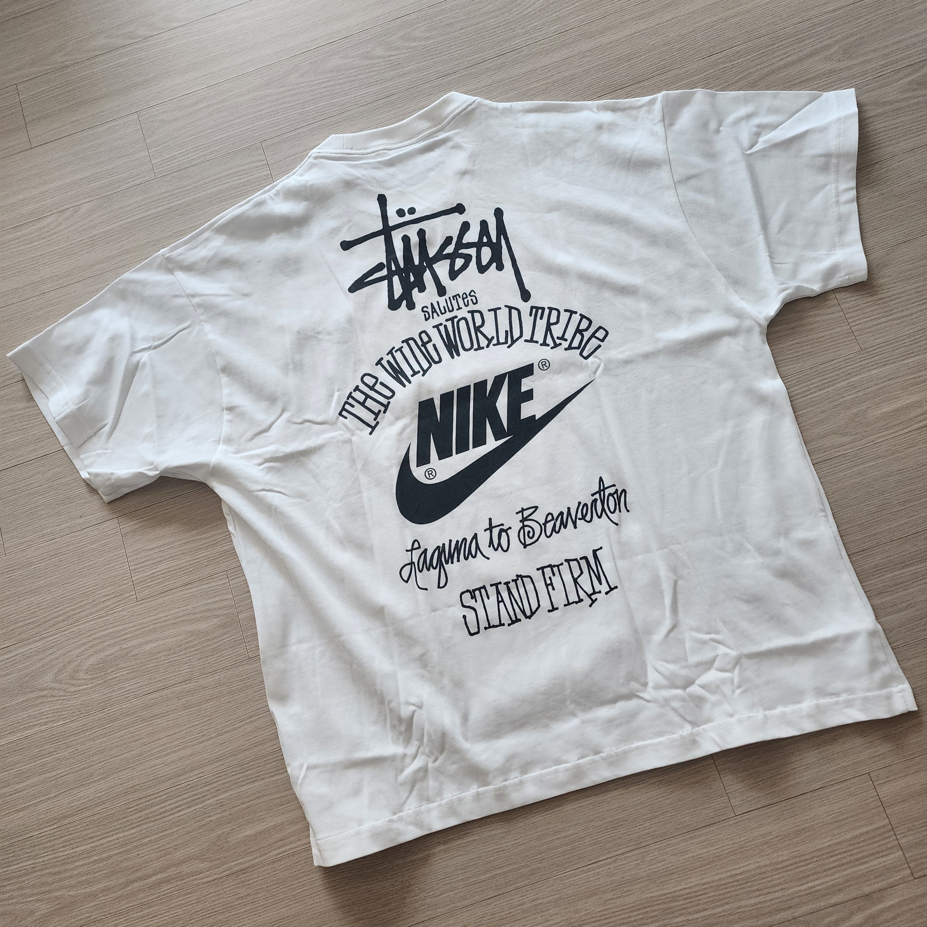 Nike x Stussy T-Shirt White (DV1774-100) 착용 스타일