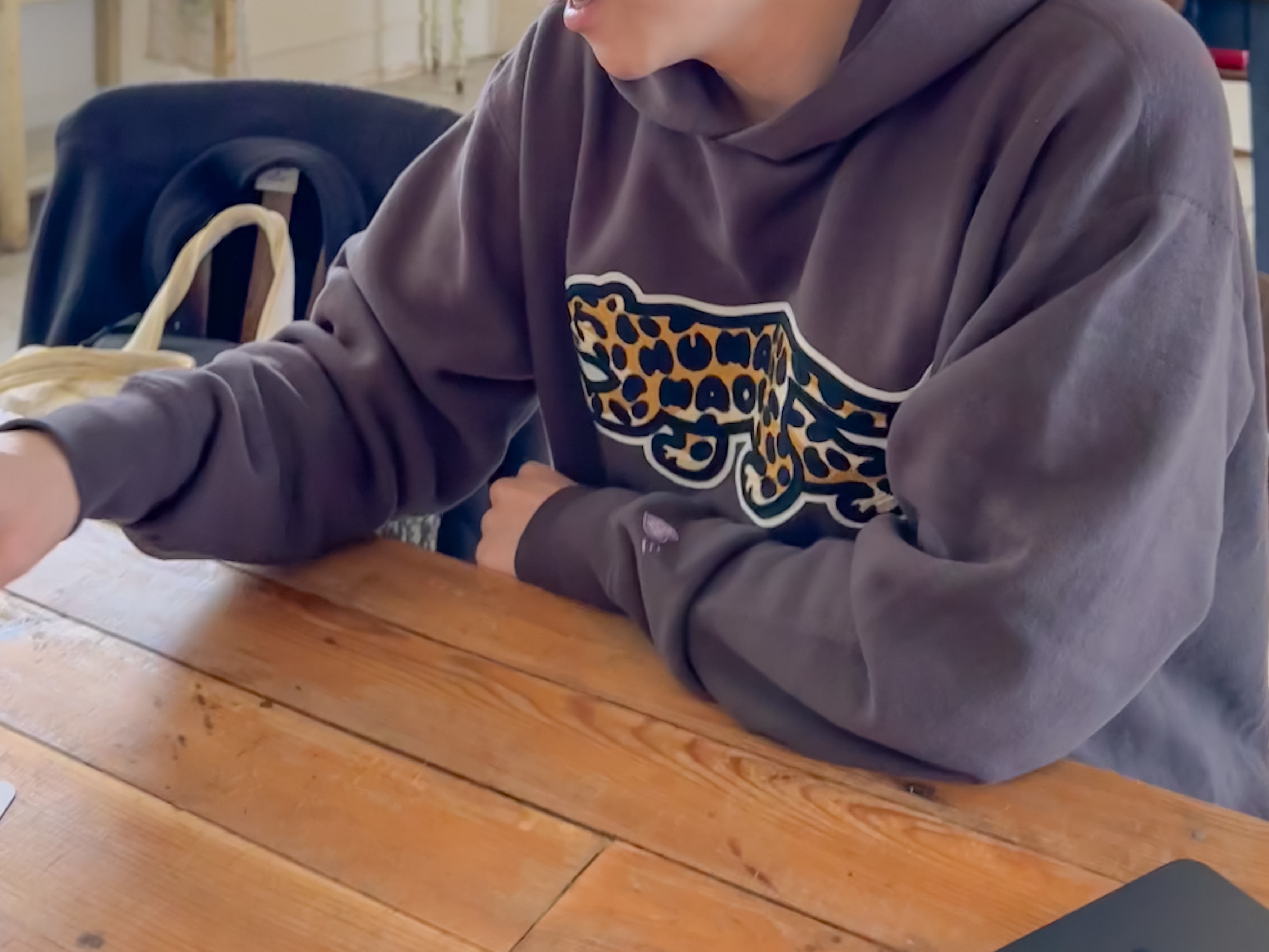 Human Made Tsuriami Hoodie Black - Apgujeong Store Exclusive 착용 스타일 - 2
