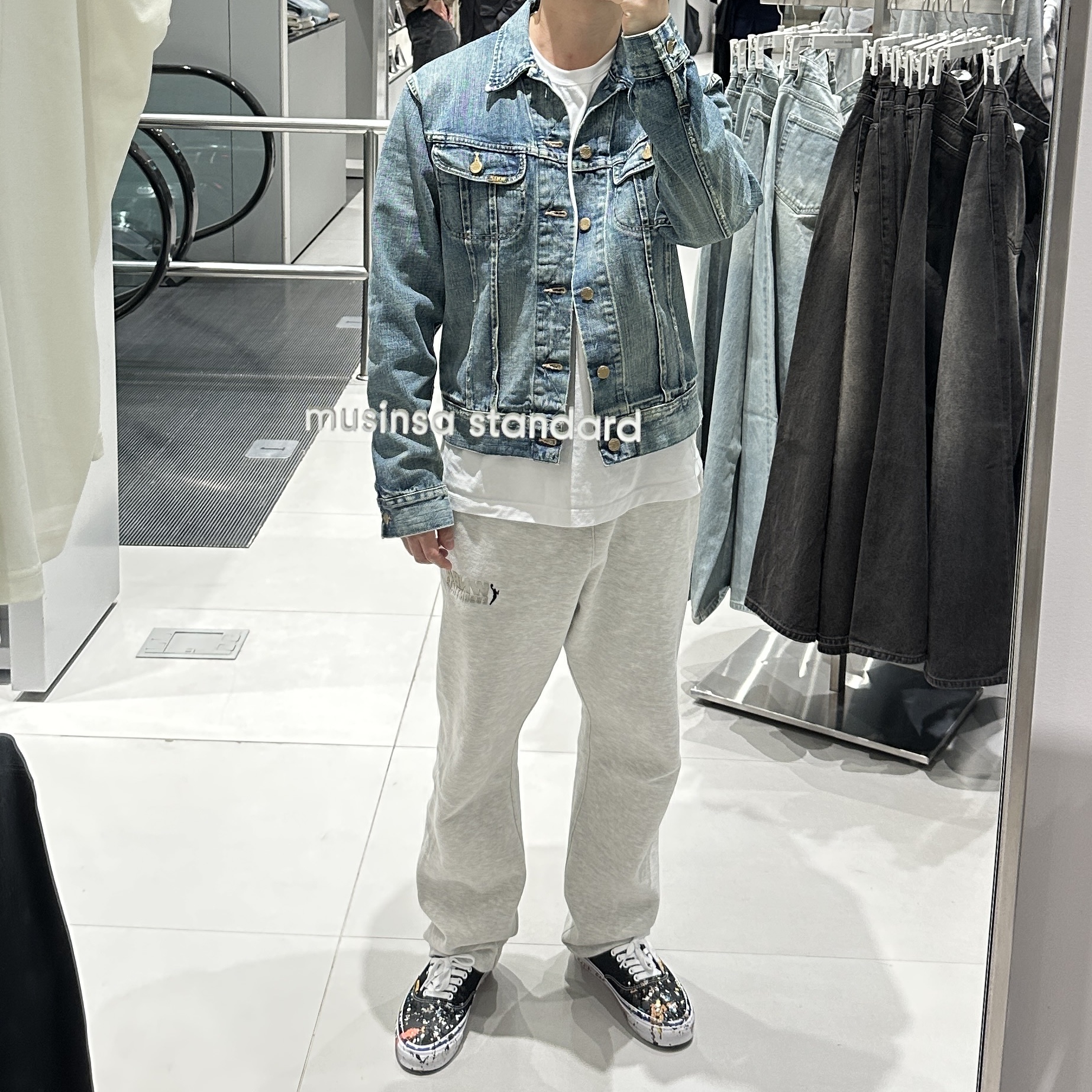 Double RL Indigo Denim Jacket Leland Wash, Vans x Gallery Dept. OTW Authentic 44 Black 착용 스타일