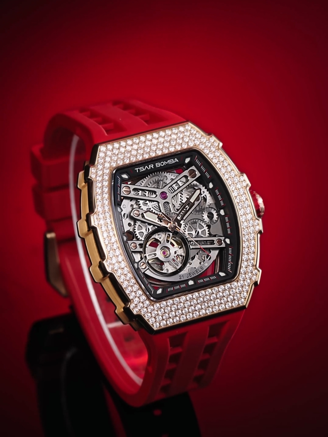 Tsar Bomba Elemental Zirconia -Cubic Automatic TB8208D-12 Red 2 착용 스타일 - 1