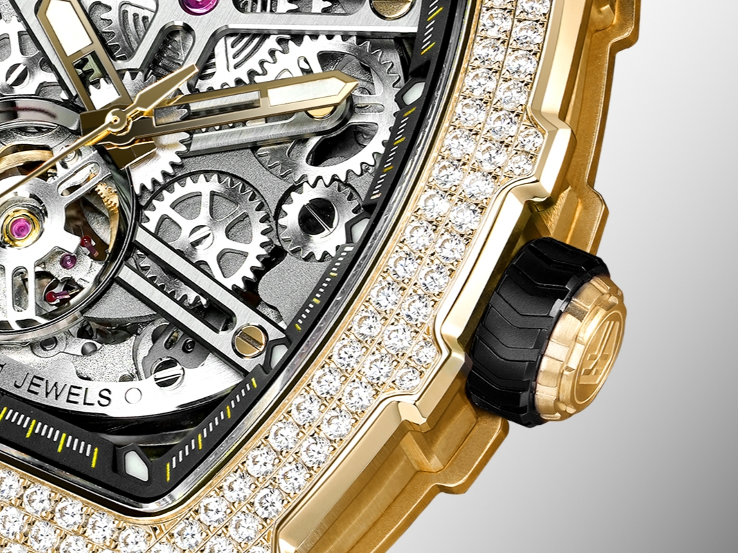 Tsar Bomba Elemental Zirconia -Cubic Automatic TB8208D-13 Black 2 착용 스타일