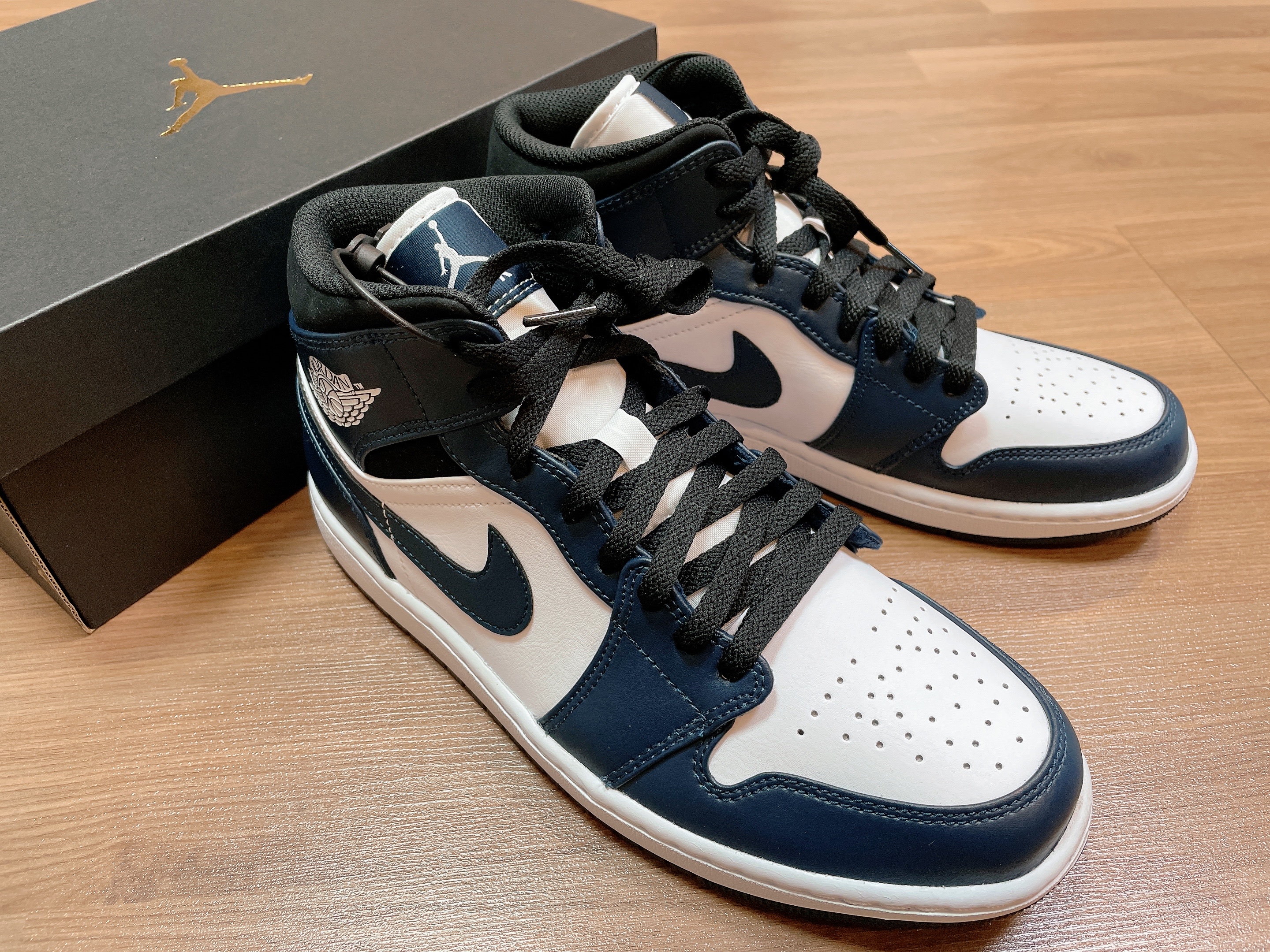 Jordan 1 Mid Dark Teal 착용 스타일
