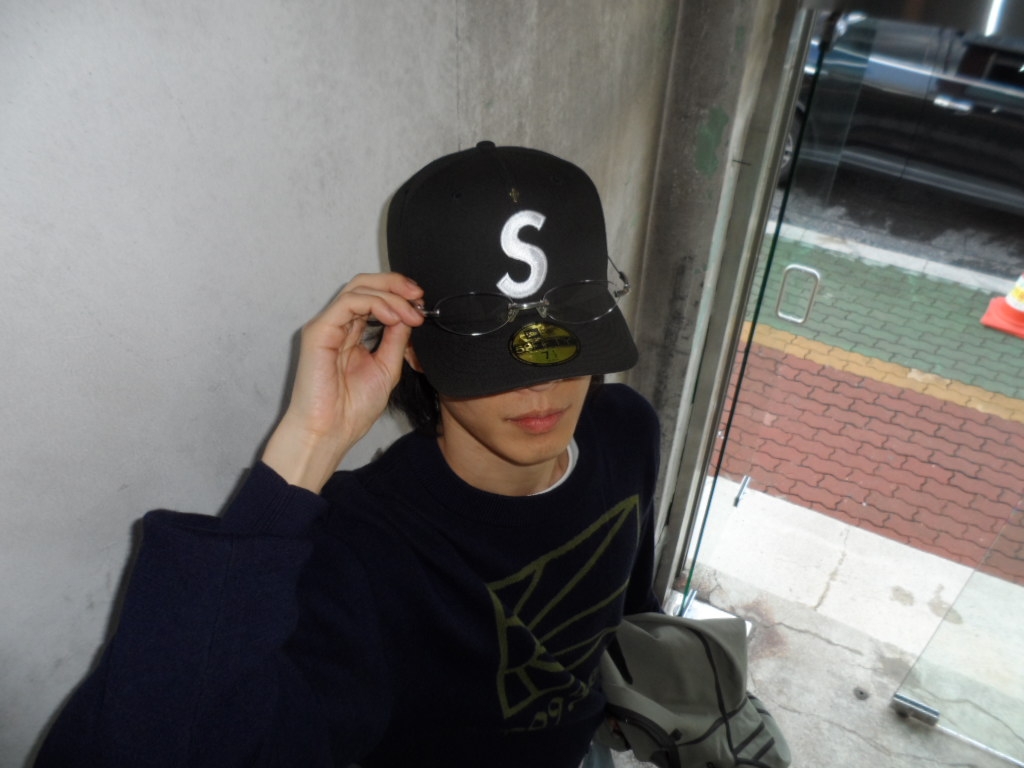 Gentle Monster x Maison Margiela MM217 Silver Clear 착용 스타일