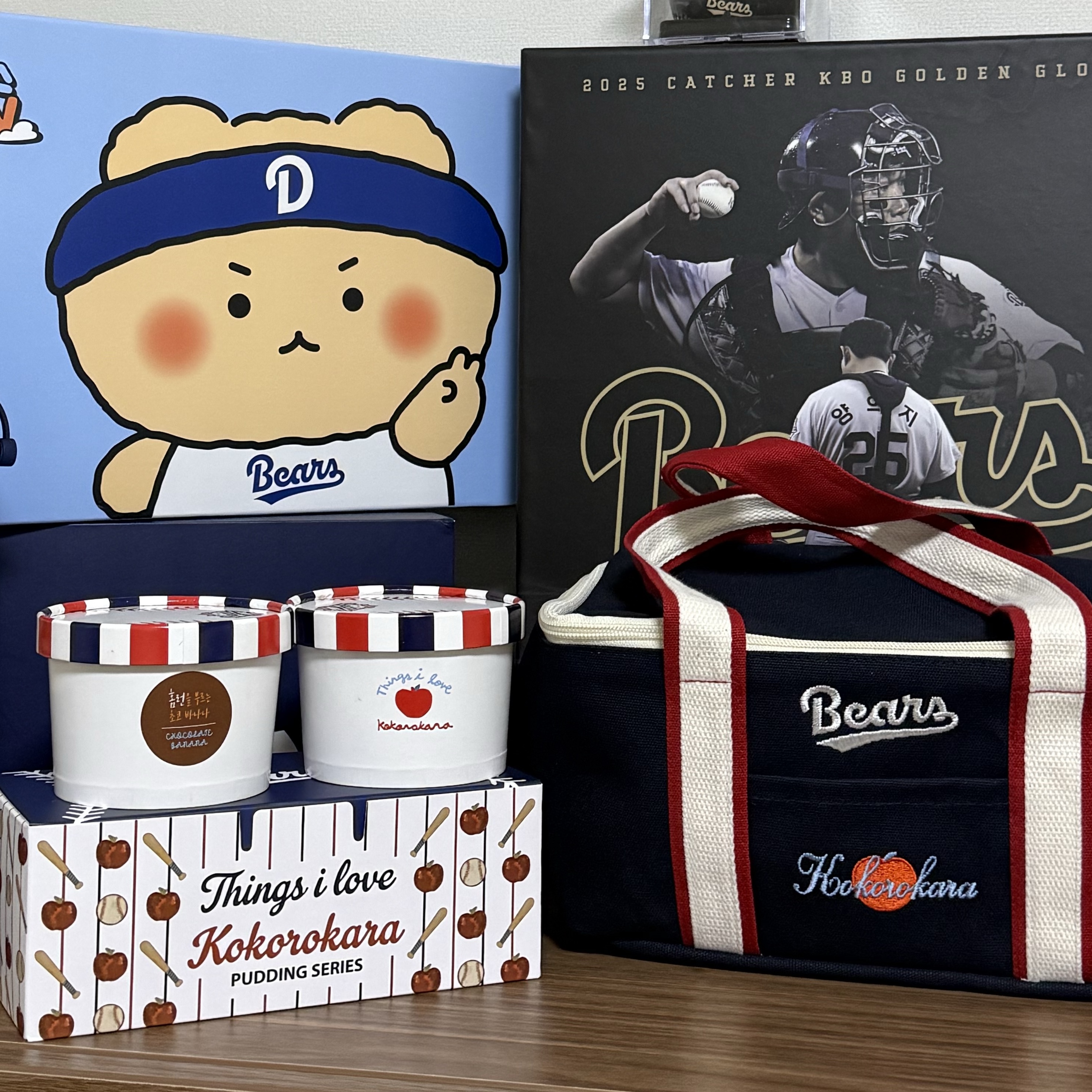 [KREAM 단독] Doosan Bears x Kokorokara Hustle Pudding 2pcs & Kokoro Bear Cooler Bag Set 착용 스타일