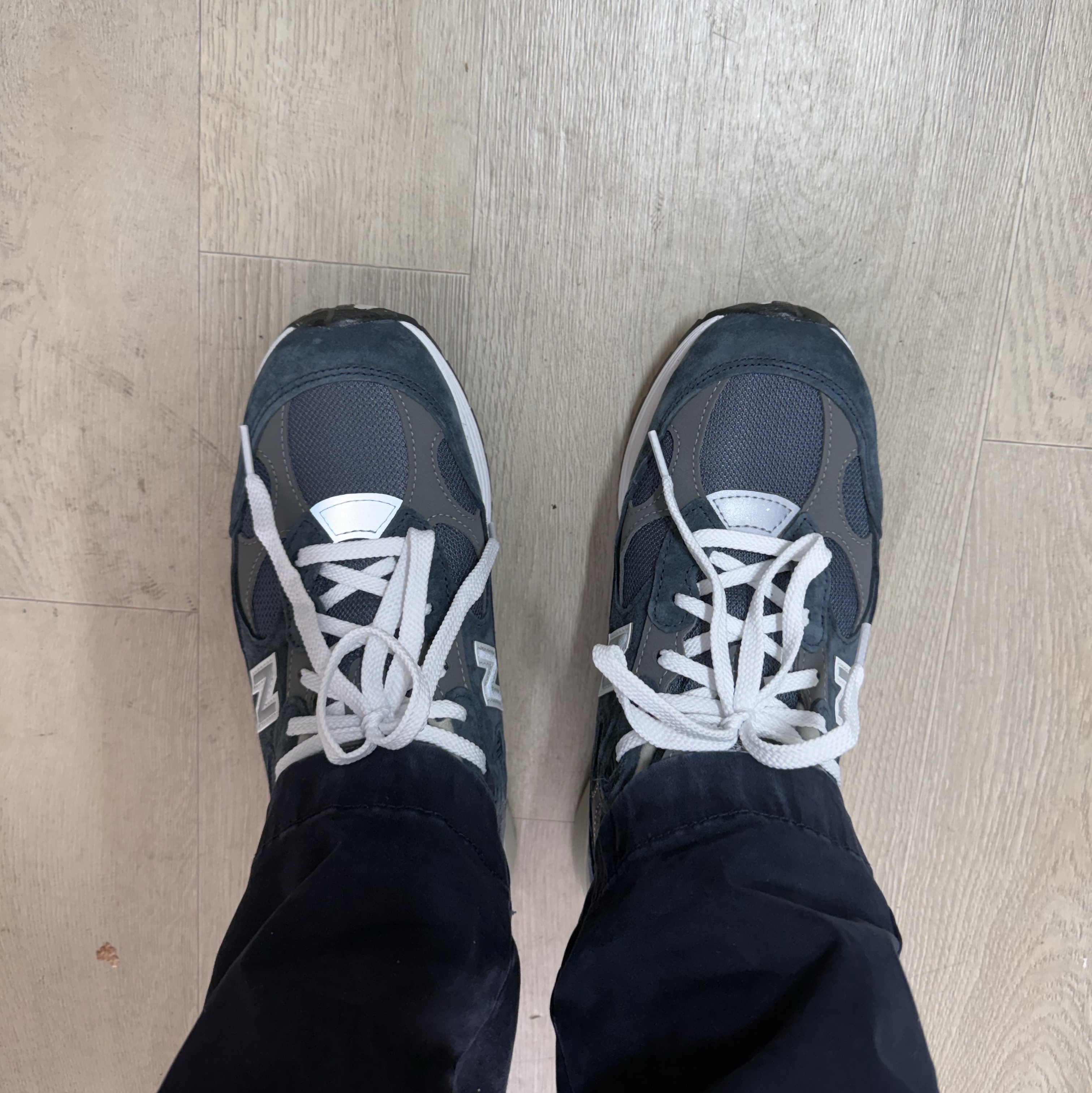 New Balance 992 Made in USA Core Navy 착용 스타일