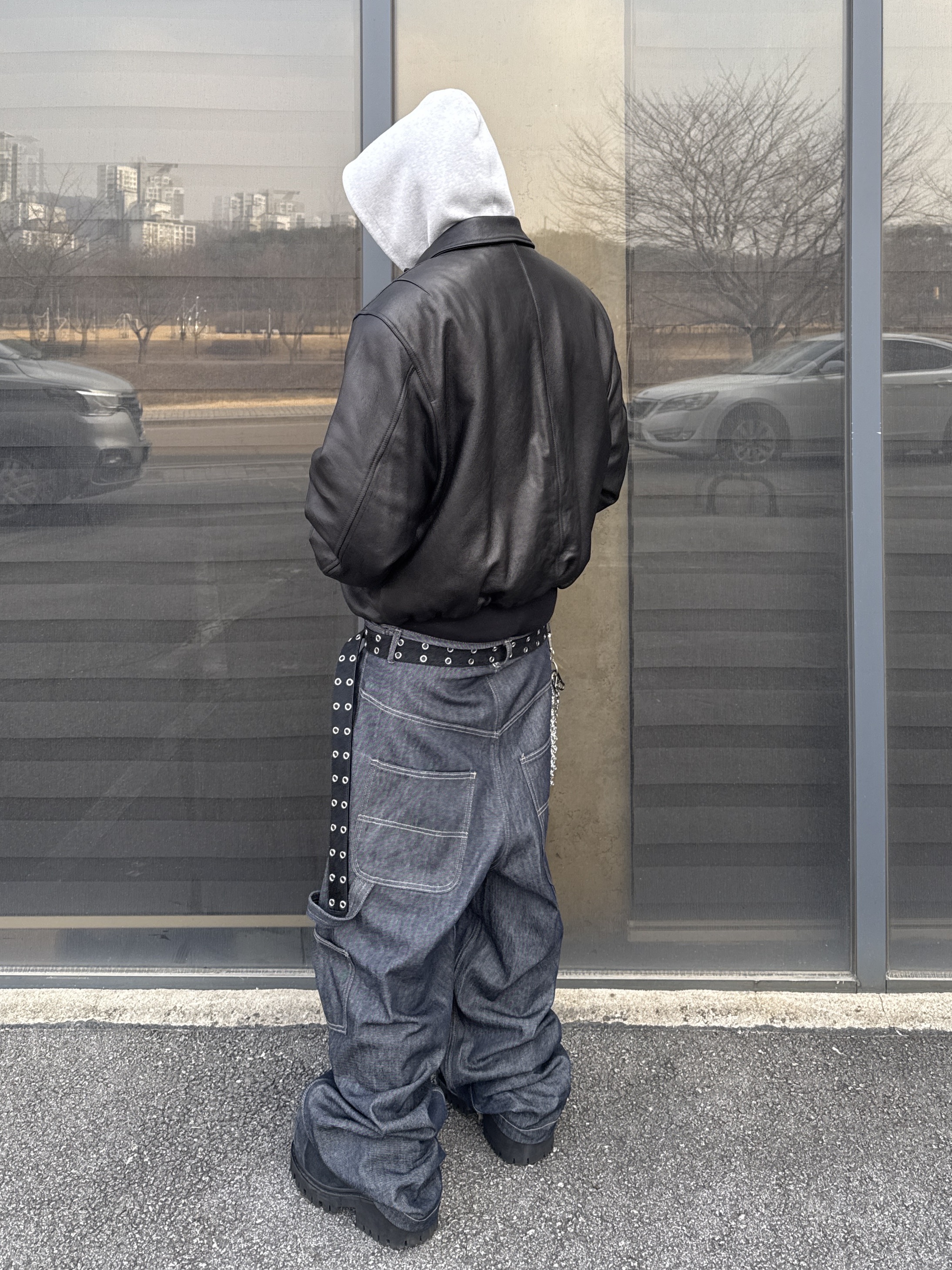 Balenciaga Sporty B Taxi Blouson Black, Balenciaga Sporty B Taxi Blouson Black 착용 스타일 - 4