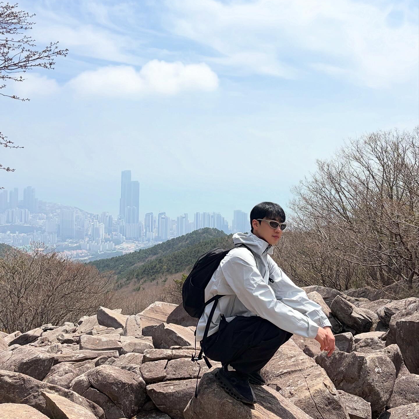 Montbell Trekking Glasses Silver Metallic Light Grey, Nike ACG Storm-Fit ADV Cascade Rains Full Zip Jacket Photon Dust - Asia 착용 스타일