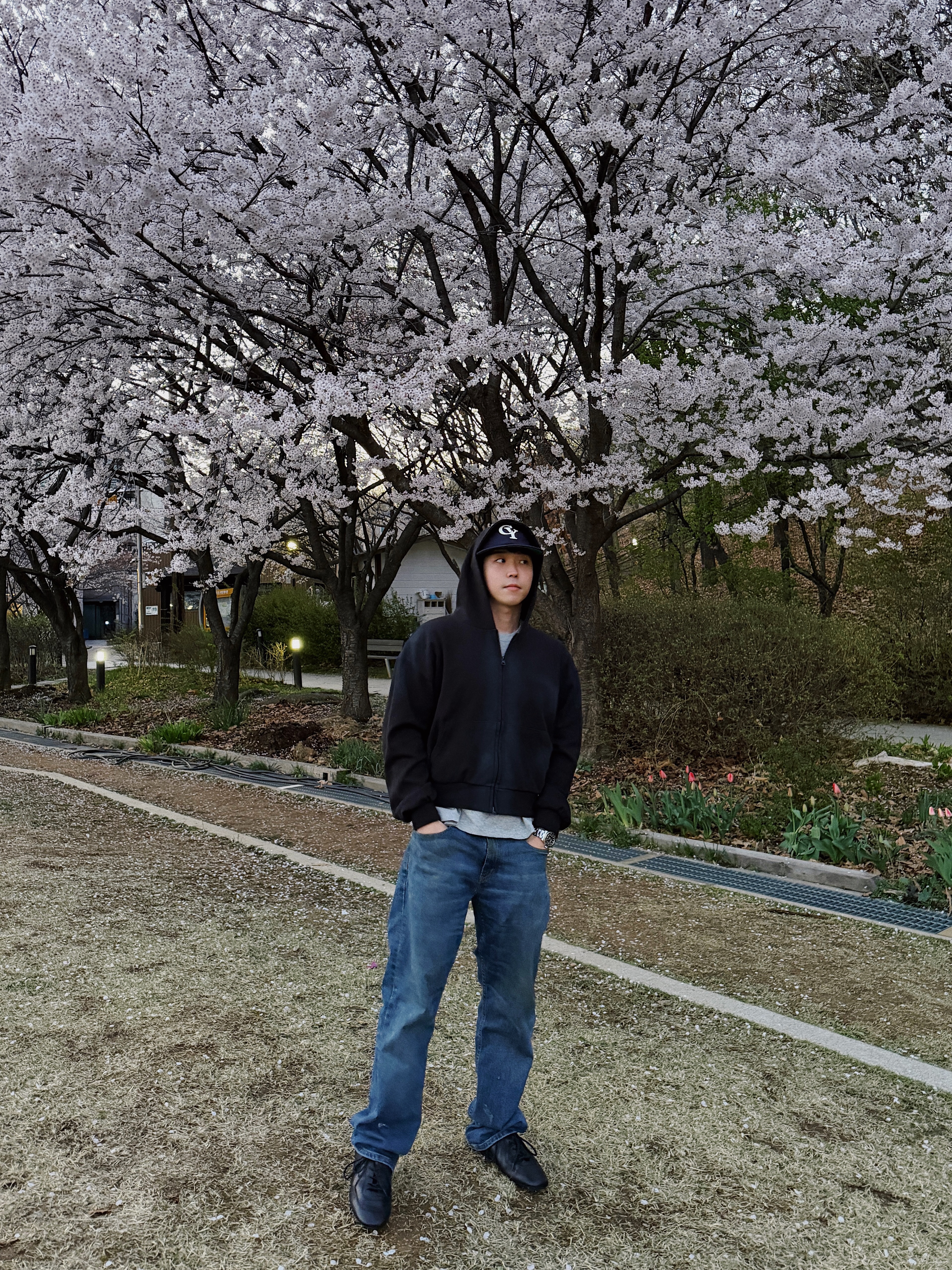 LOSTGARDEN UNIFORM Driving Sneakers Black 착용 스타일 - 3