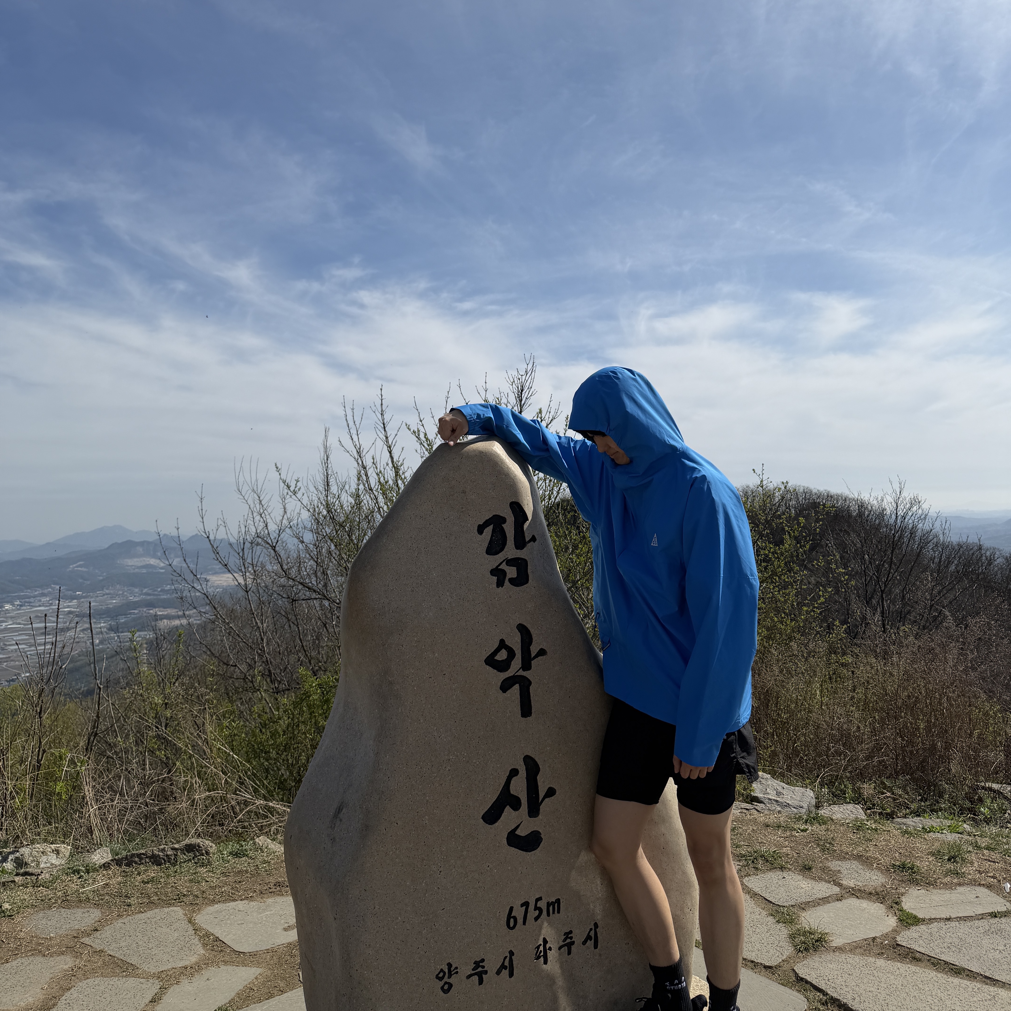 Nike ACG Storm-Fit ADV Cascade Rains Full Zip Jacket Light Photo Blue Summit White - Asia 착용 스타일