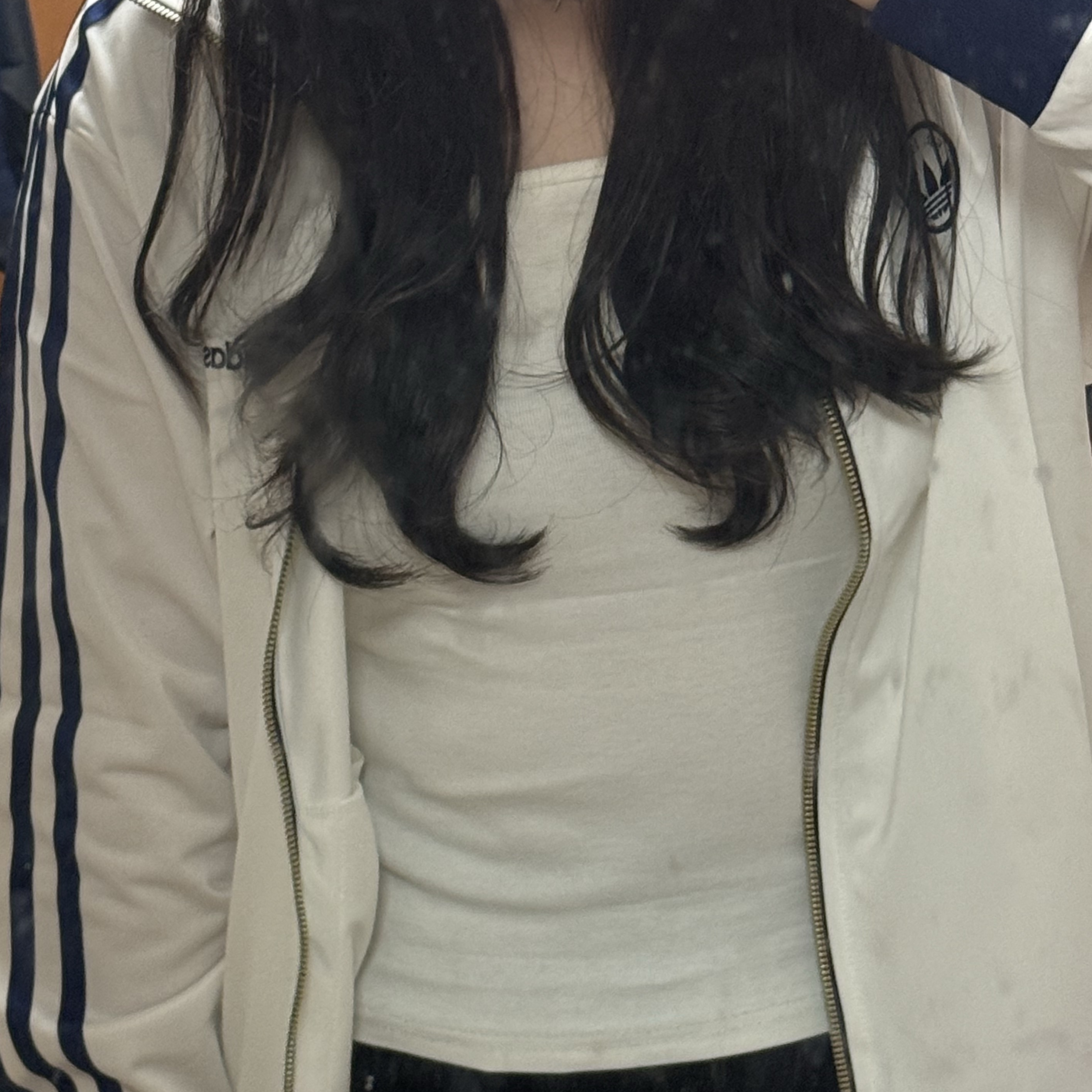 (W) Adidas Firebird Badge Track Top Cloud White - KR Sizing 착용 스타일