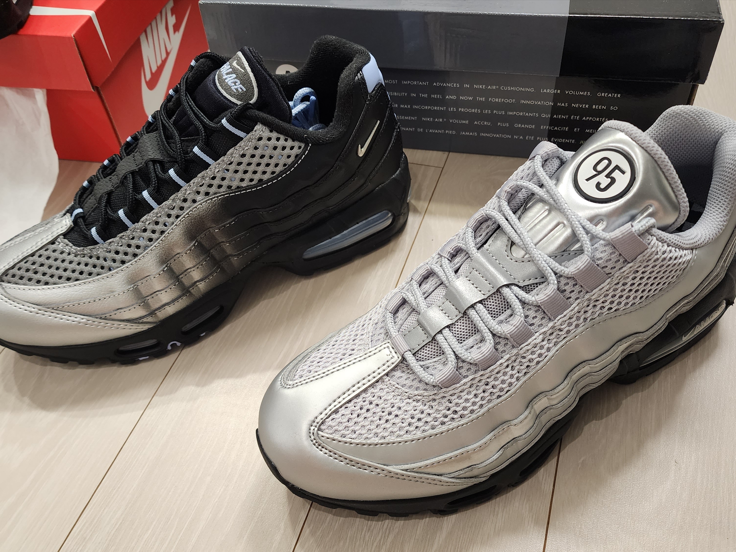 Nike x Palace Air Max 95 Metallic Silver Aluminum, Nike Air Max 95 Big Bubble Total 90 Metallic Silver Black 착용 스타일 - 2