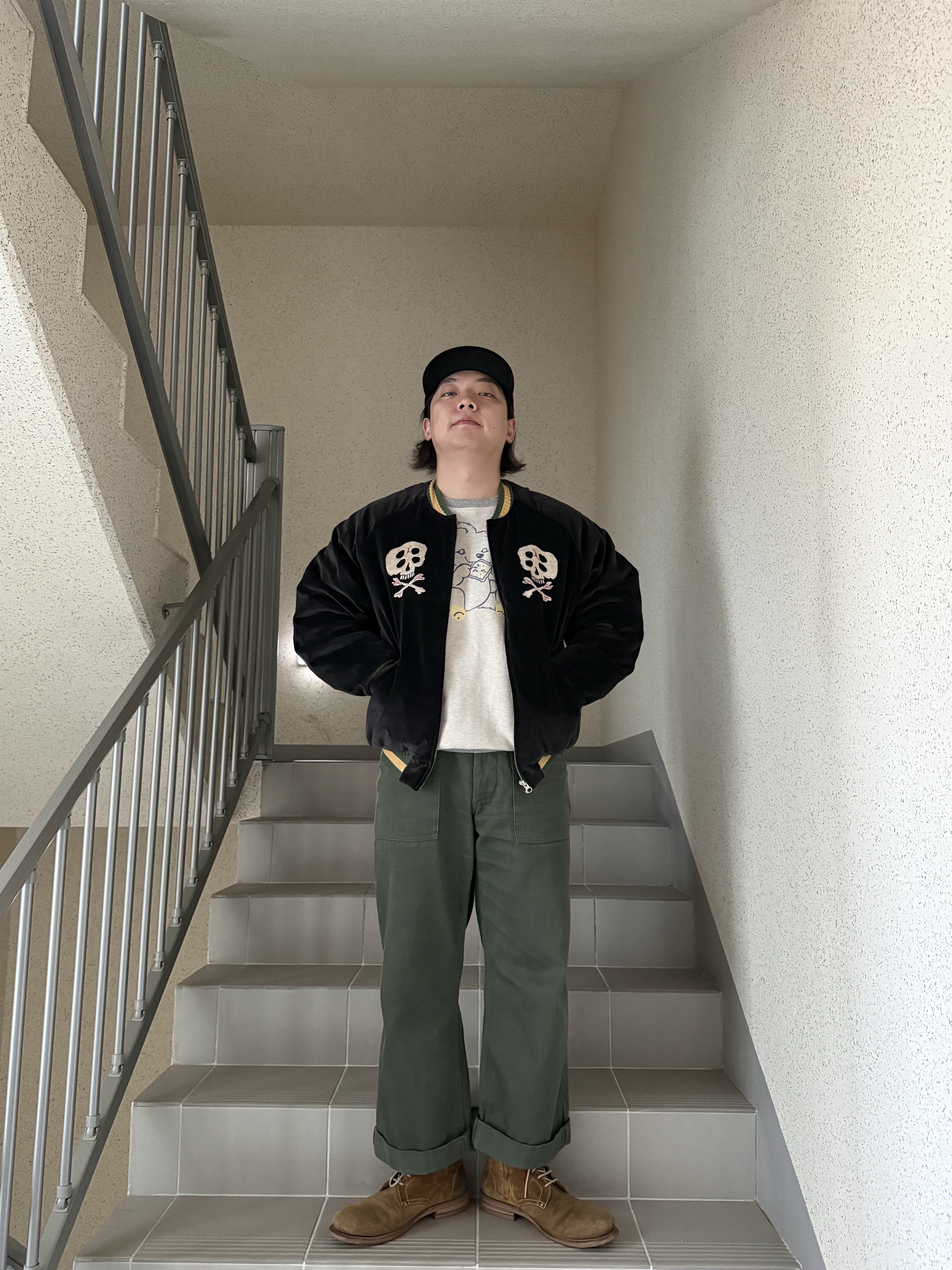 Kapital Velveteen Sulfide Souvenir Rain Skull Jacket Black 착용 스타일 - 5